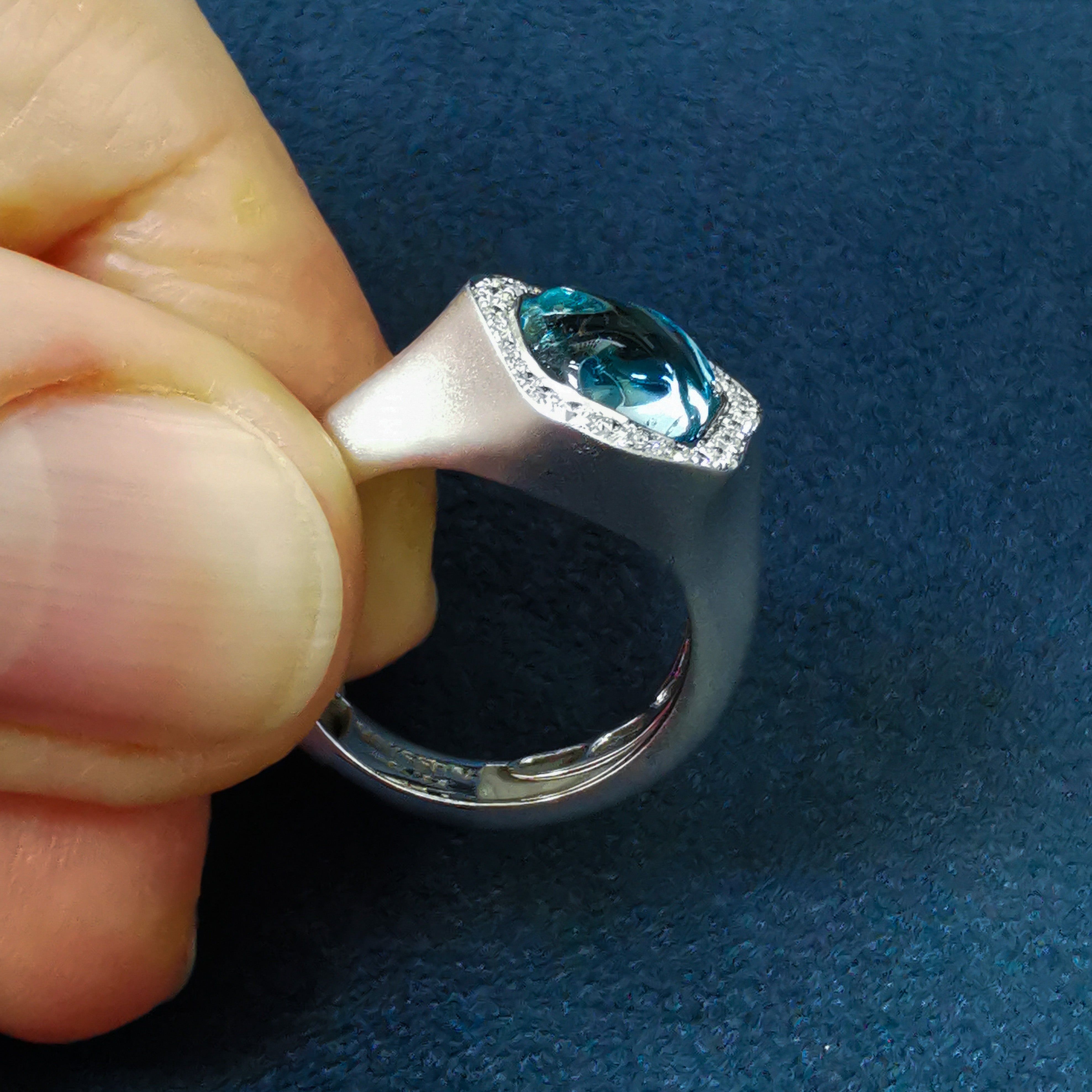 Aquamarine, Diamonds 18K White Gold Ring, R 0030-7/1