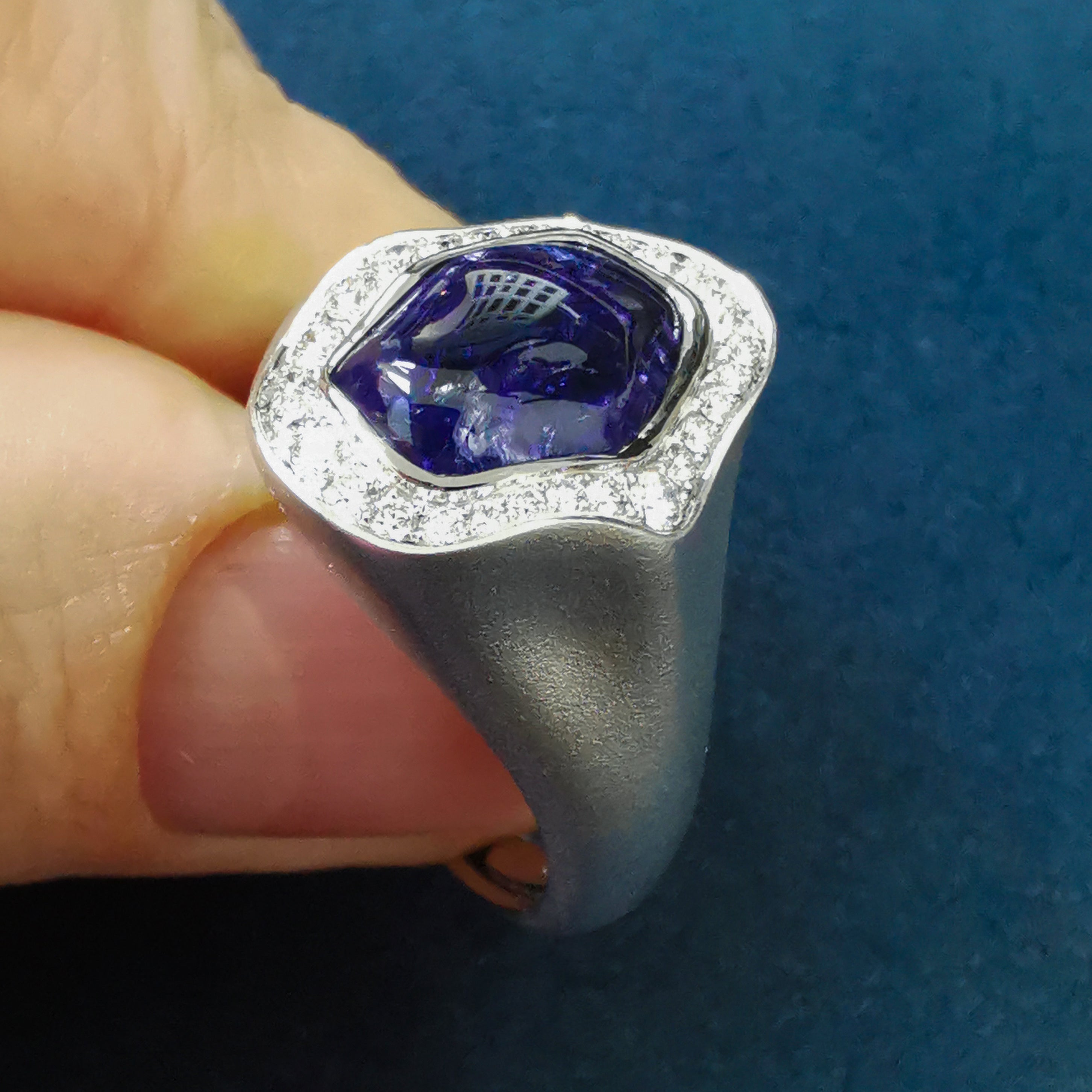 Tanzanite, Diamonds 18K White Gold Ring, R 0030-19/1