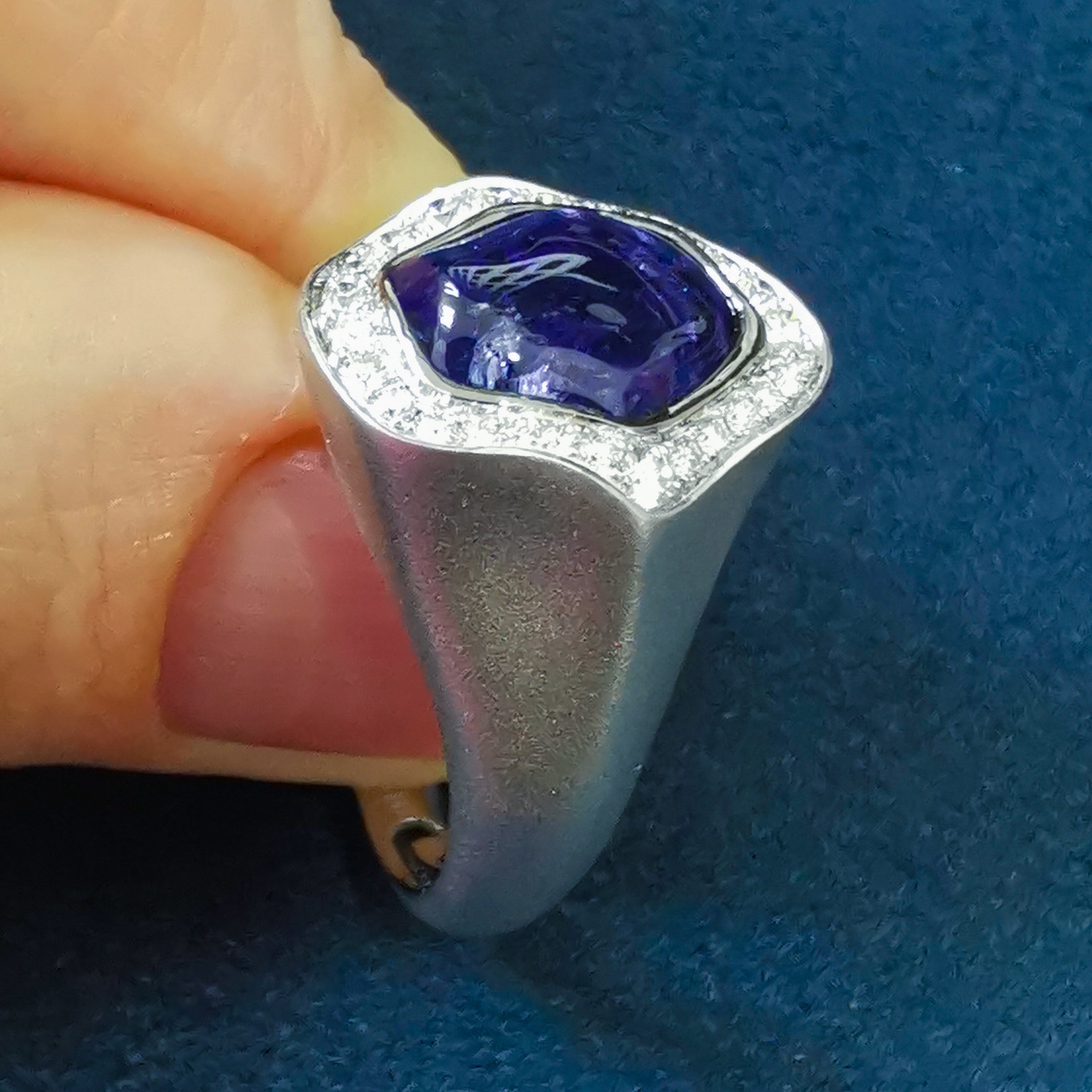 Tanzanite, Diamonds 18K White Gold Ring, R 0030-19/1