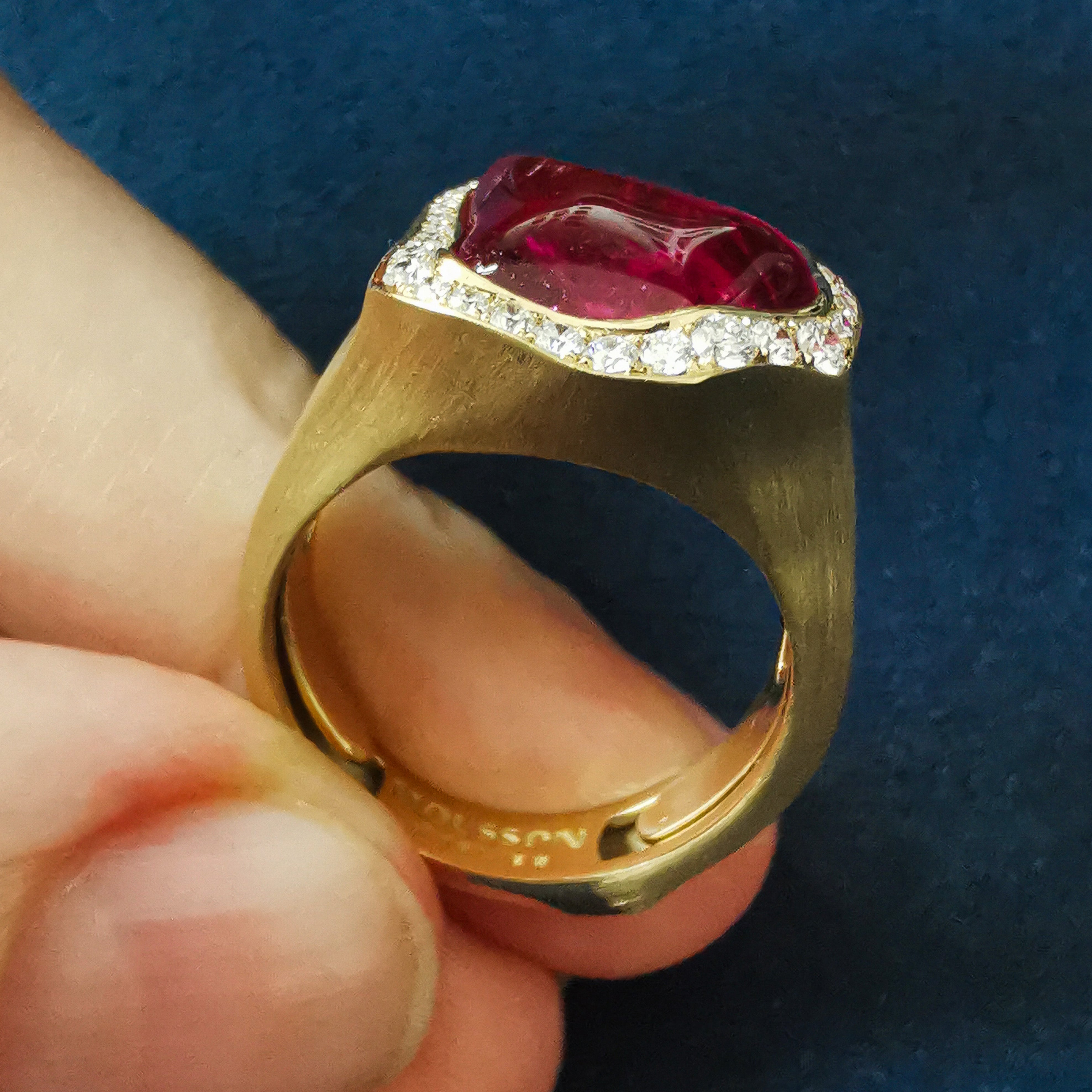 Rubellite, Diamonds 18K Yellow Gold Ring, R 0030-8/1