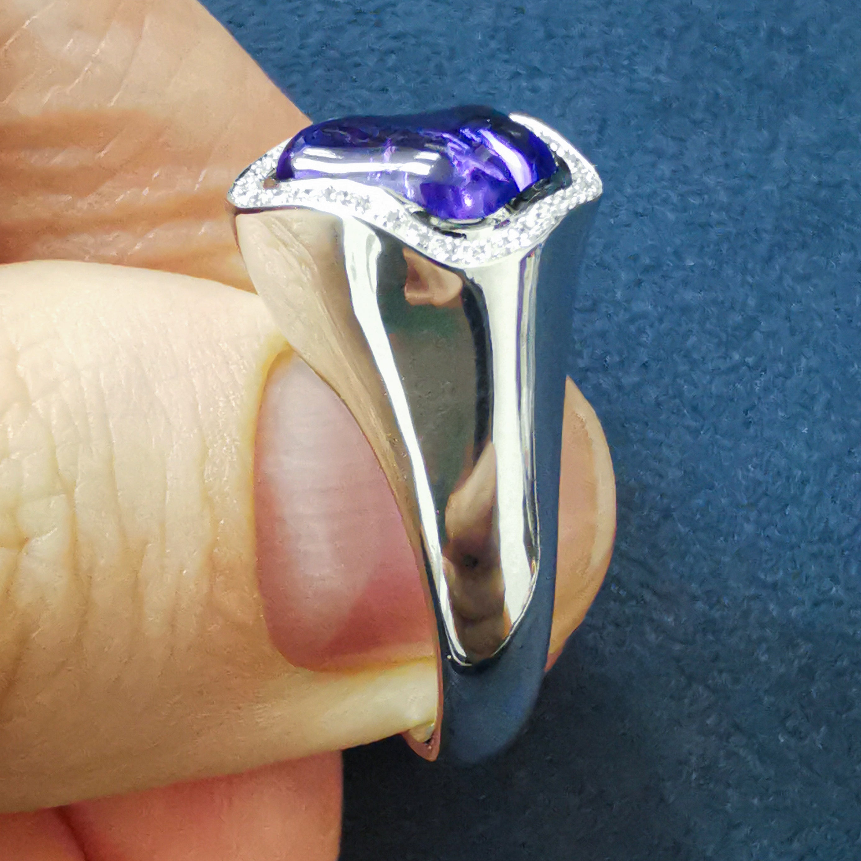 Tanzanite, Diamonds 18K White Gold Ring, R 0030-20/1