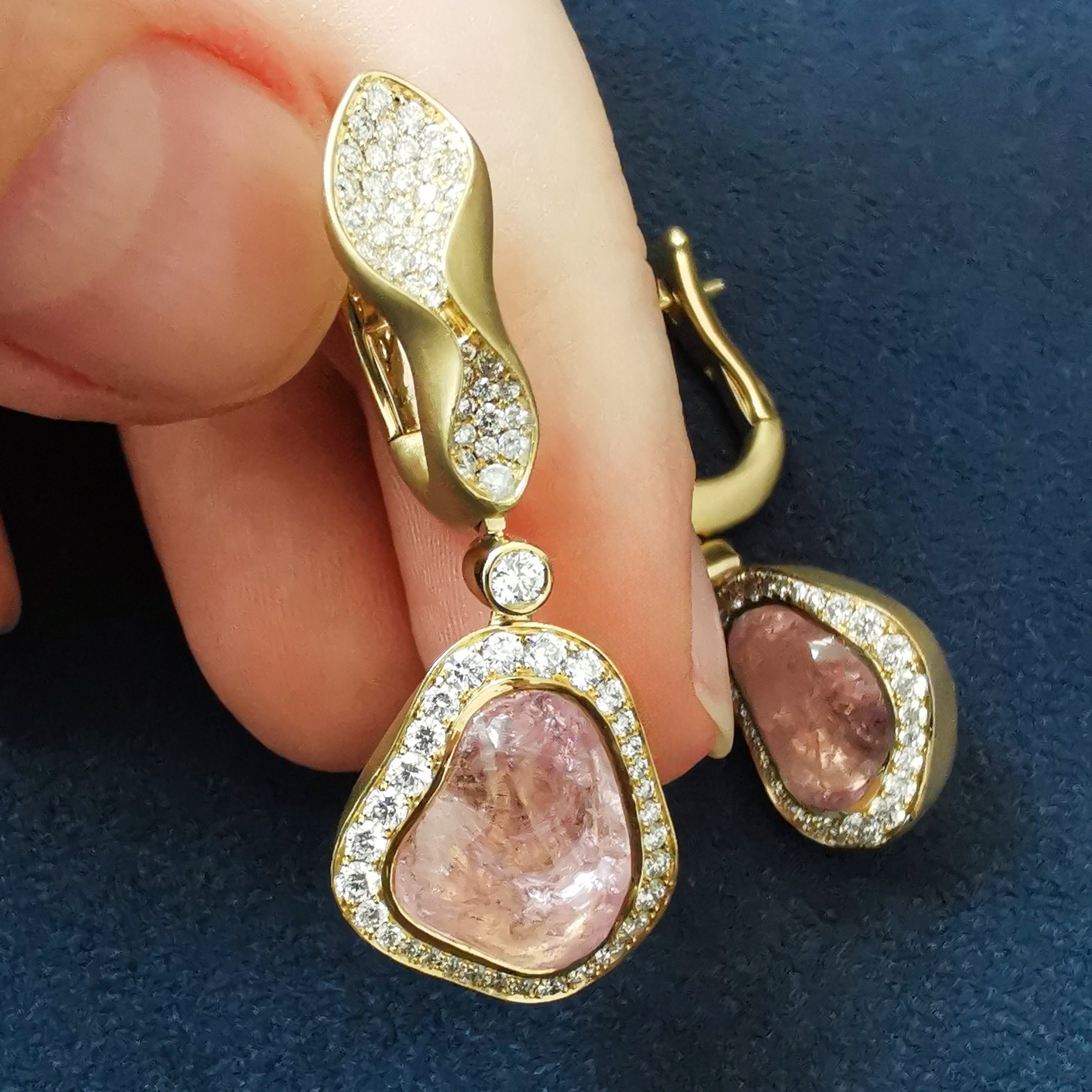 Morganite, Diamonds 18K Yellow Gold Earrings, E 0030-45/1