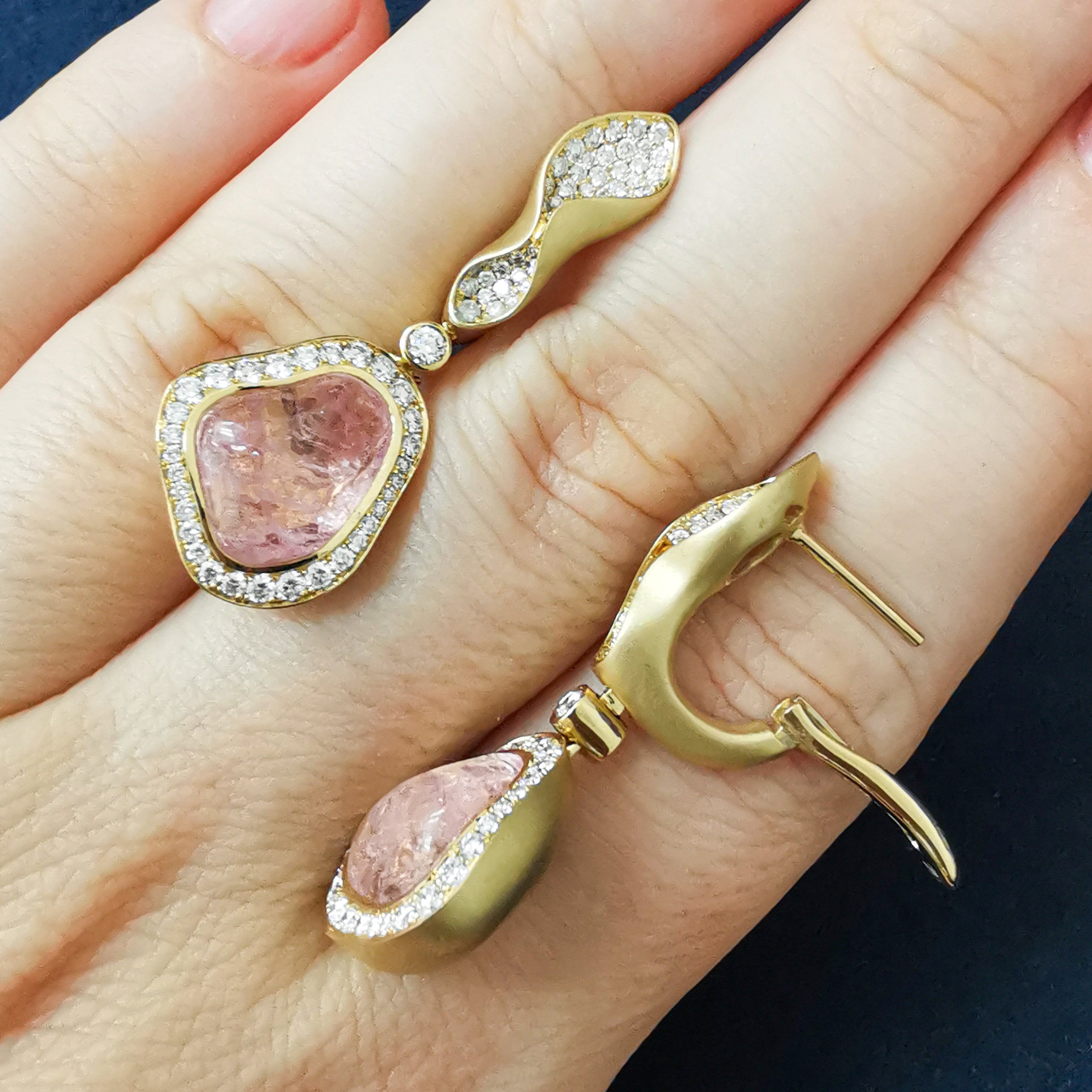 Morganite, Diamonds 18K Yellow Gold Earrings, E 0030-45/1