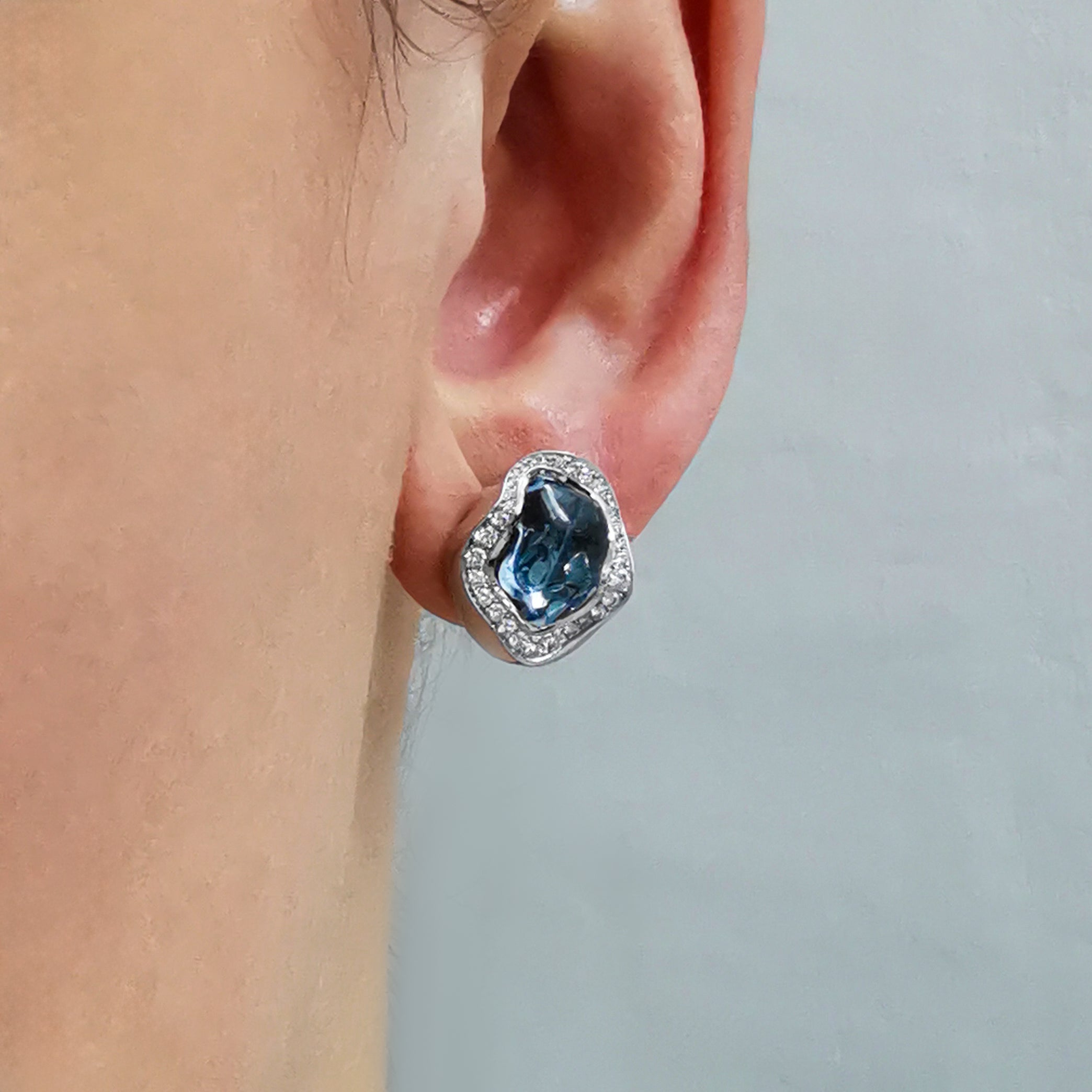 Aquamarine, Morganite, Diamonds 18K Rose and White Gold, Earrings, E 0030-48/1
