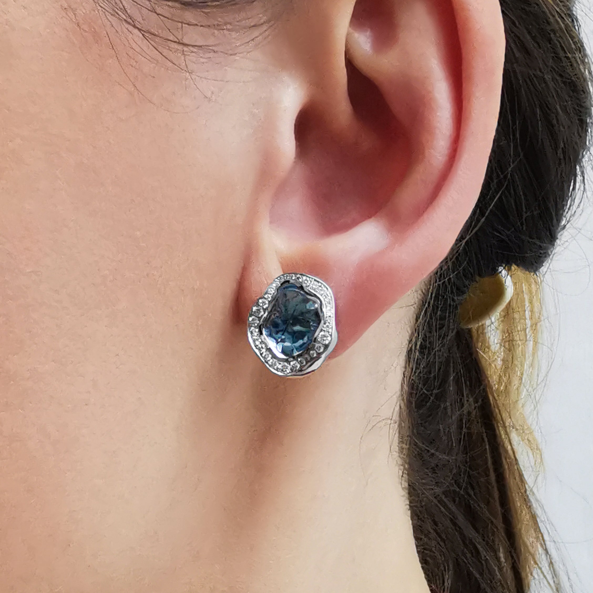 Aquamarine, Morganite, Diamonds 18K Rose and White Gold, Earrings, E 0030-48/1