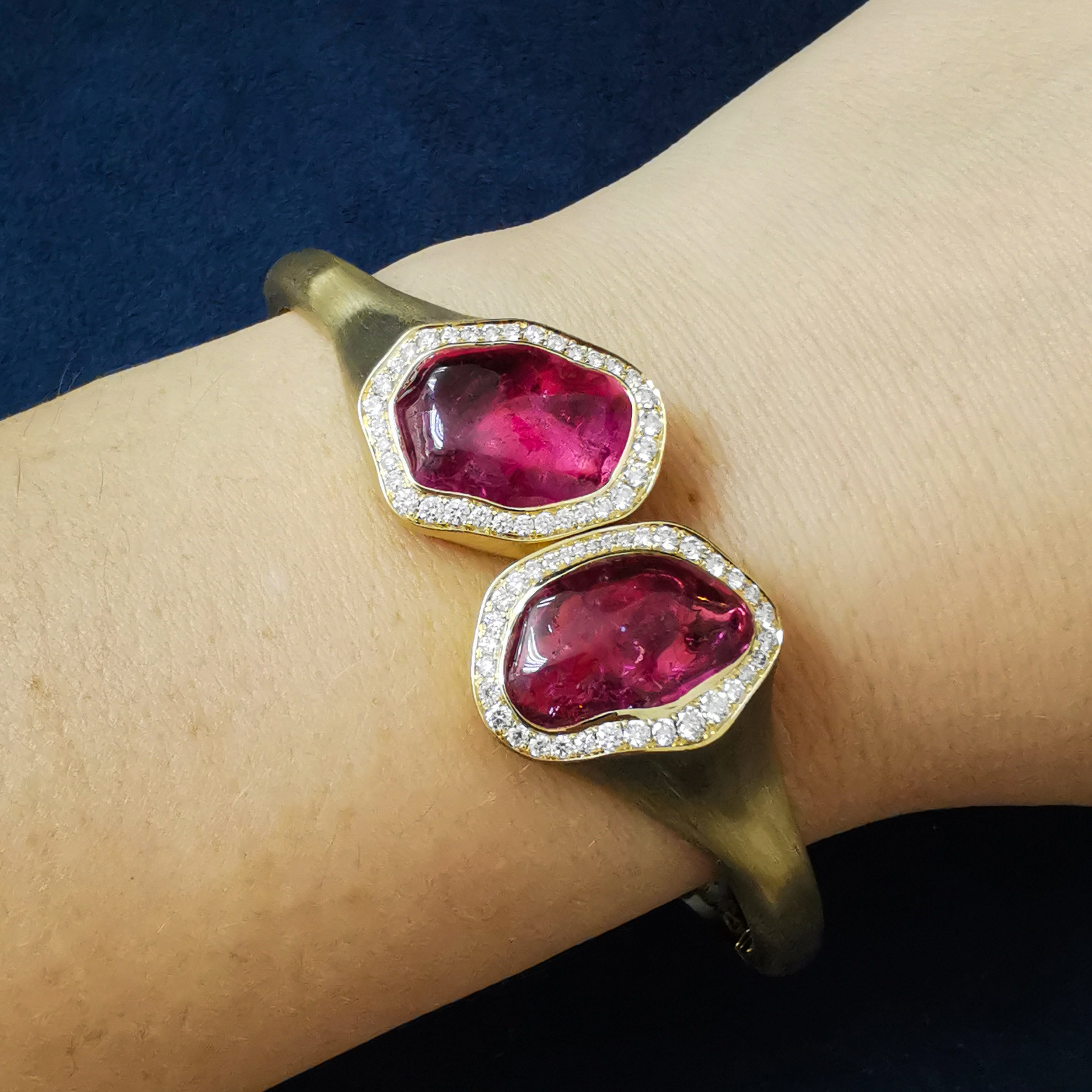 Rubellite, Diamonds 18K Yellow Gold Bracelet, Br 0030-47/1