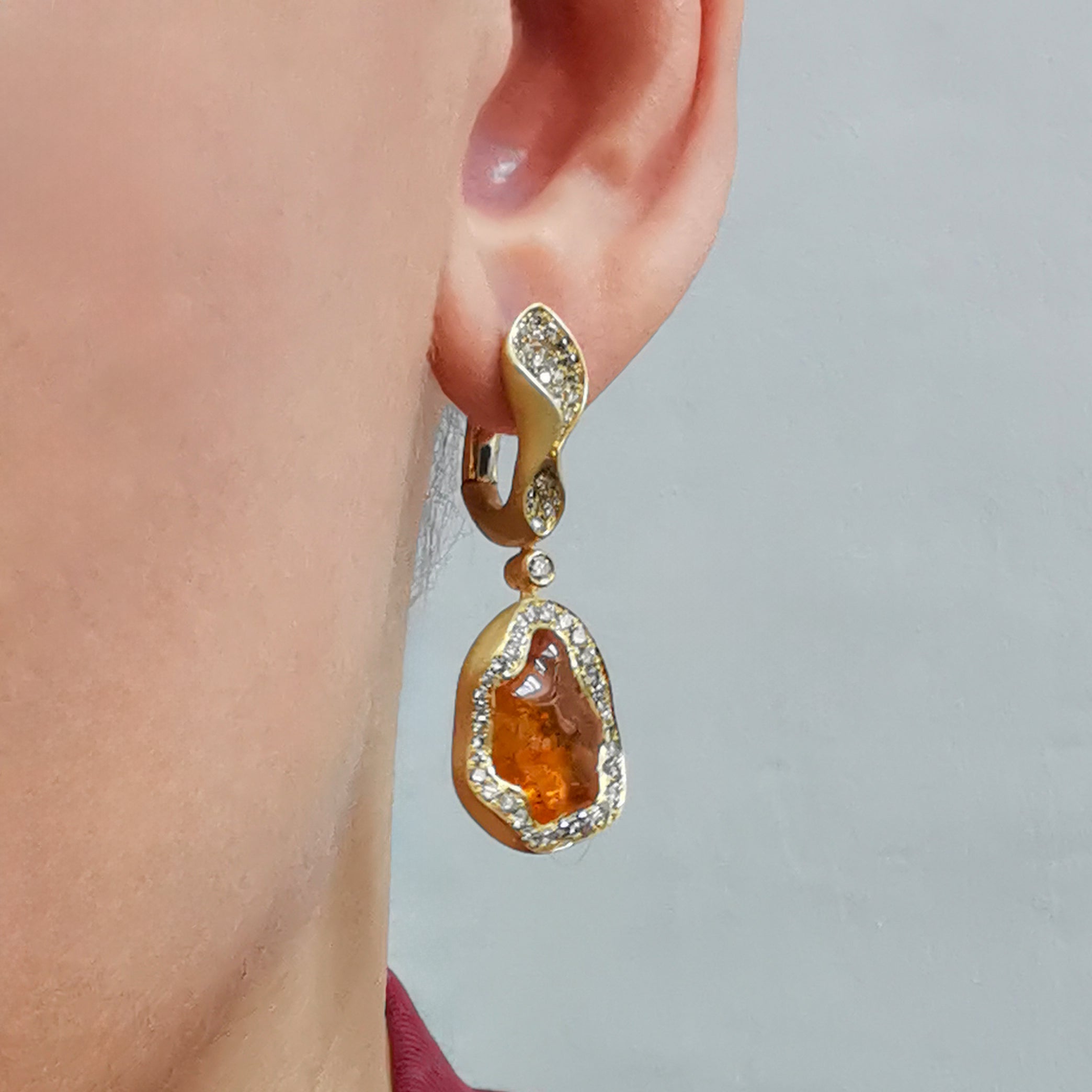 Spessartine Garnet, Champagne Diamonds 18K Yellow Gold Earrings, E 0030-83/1