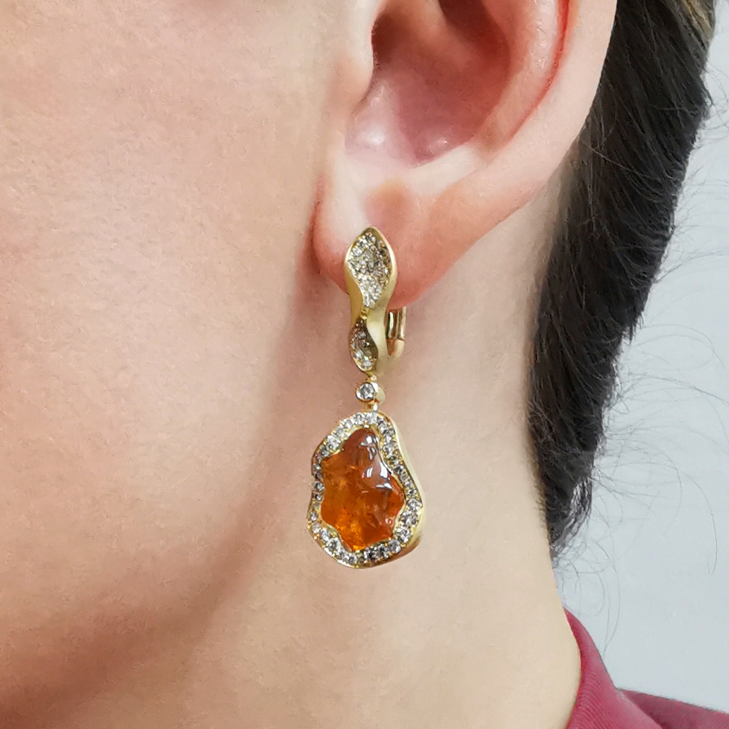 Spessartine Garnet, Champagne Diamonds 18K Yellow Gold Earrings, E 0030-83/1