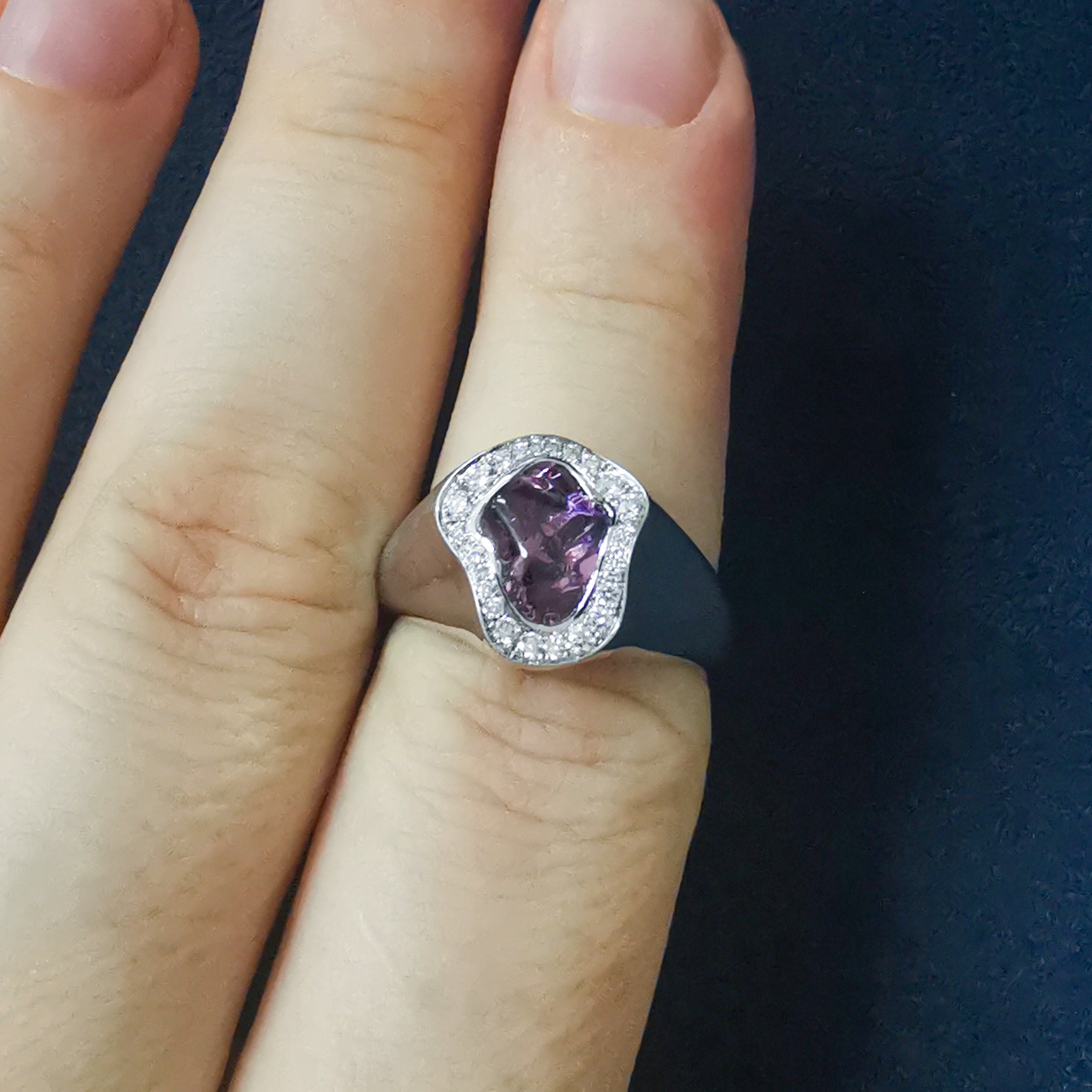 Spinel, Diamonds 18K White Gold Ring, R 0033-2/1