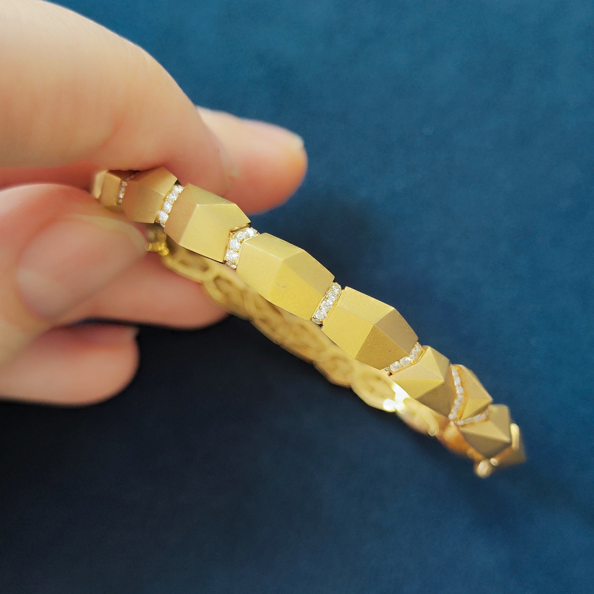 Diamonds 18K Yellow Gold Bracelet, Br 0191-2