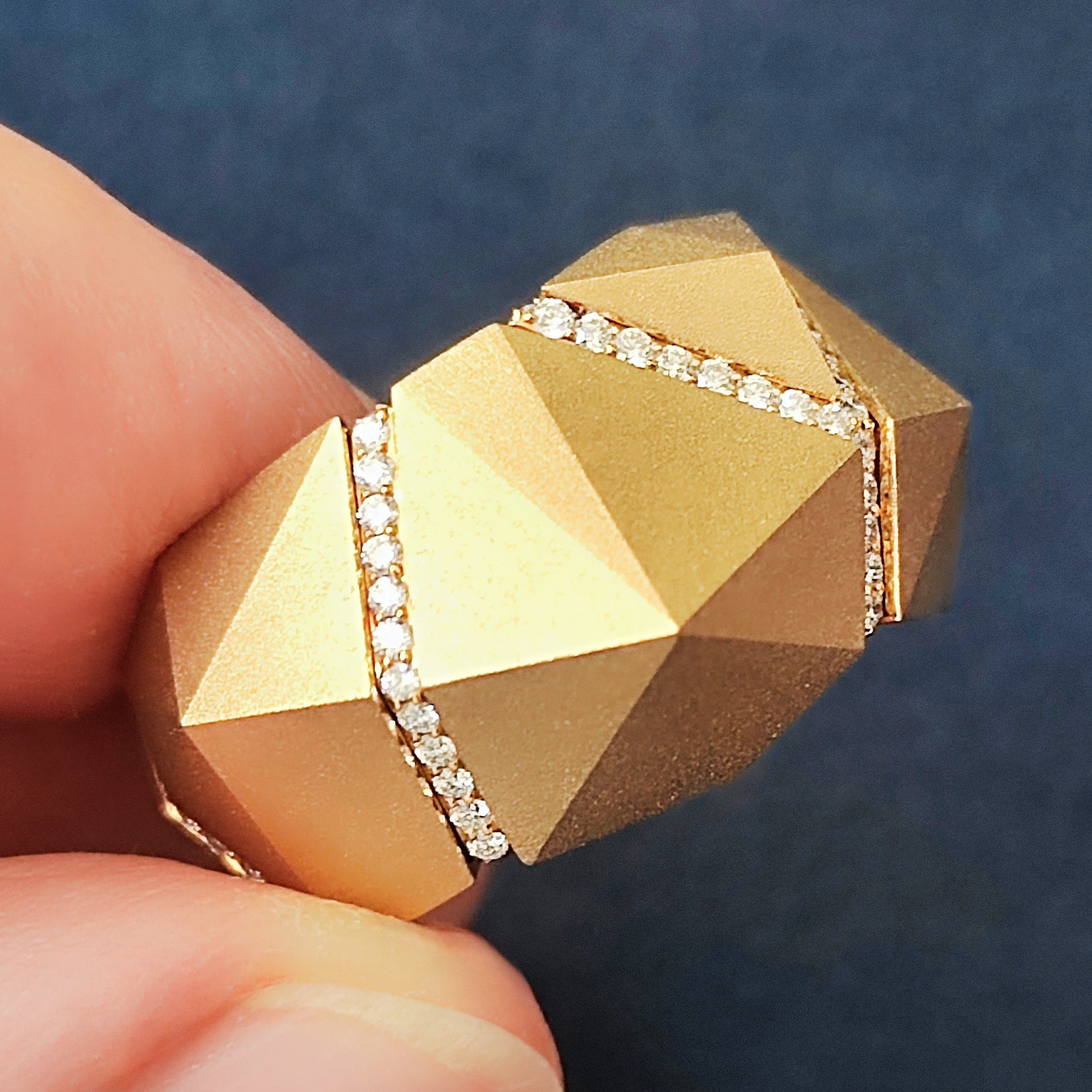 Diamonds 18K Yellow Gold Ring, R 0191-2