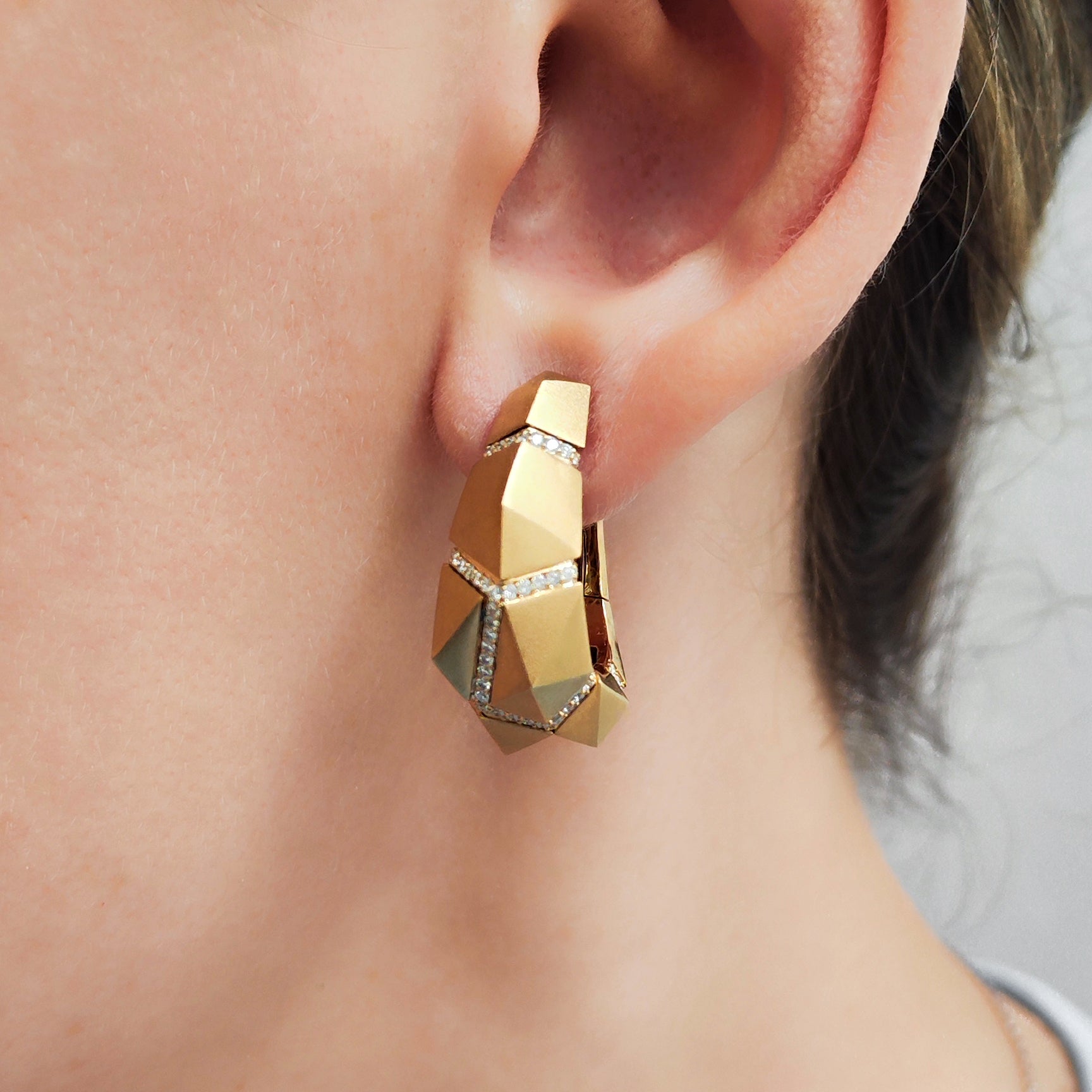 Diamonds 18K Yellow Gold Earrings, E 0191-3