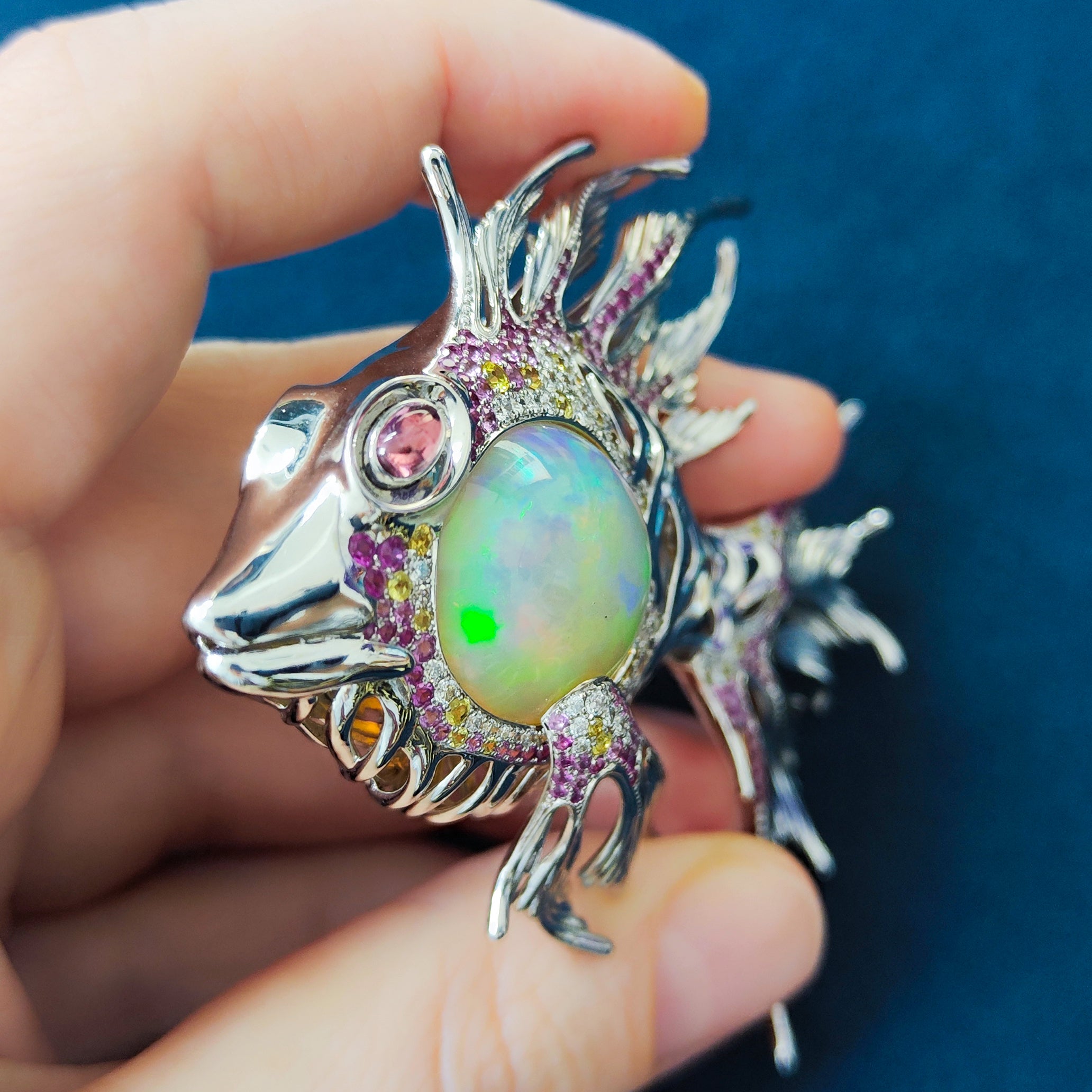 Opal, Diamonds, Sapphires 18K White Gold Lion-Fish Brooch, Brs 0251-3