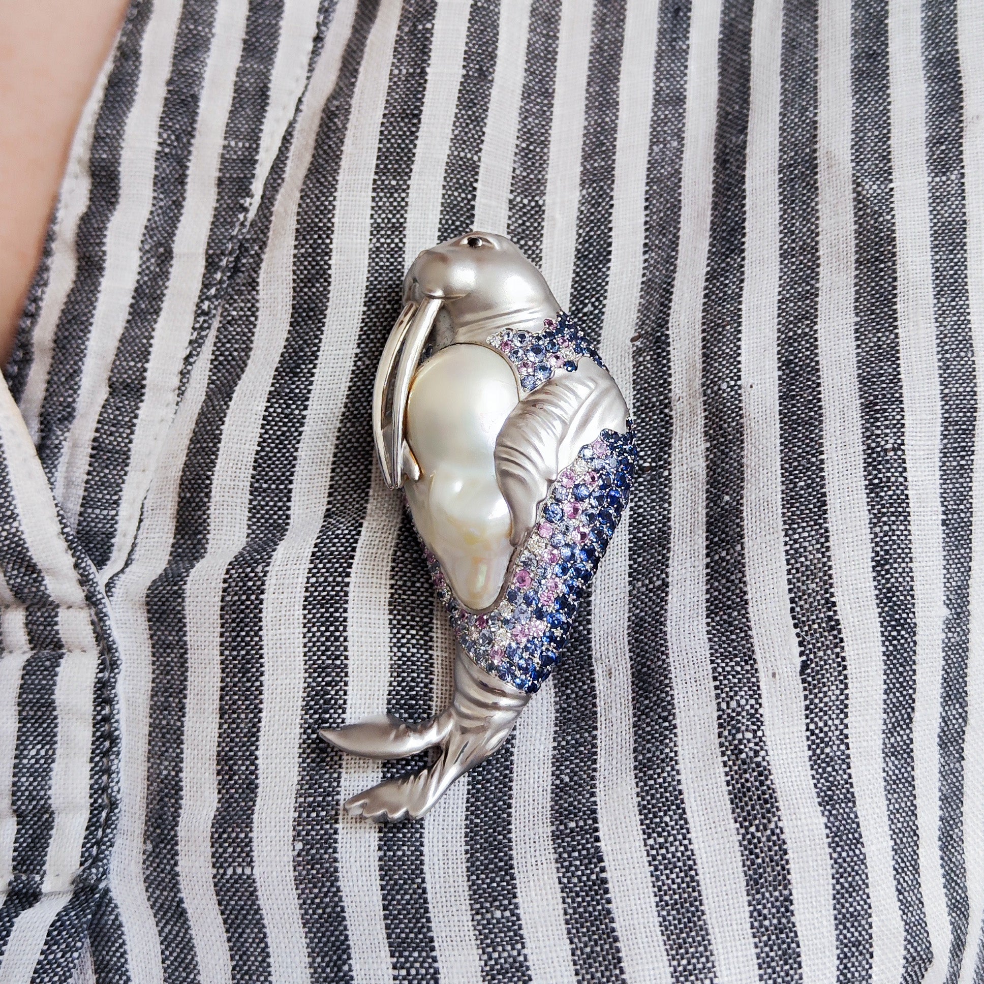 Pearl, Diamonds, Sapphires 18K White Gold Walrus Brooch, Brs 0287-0