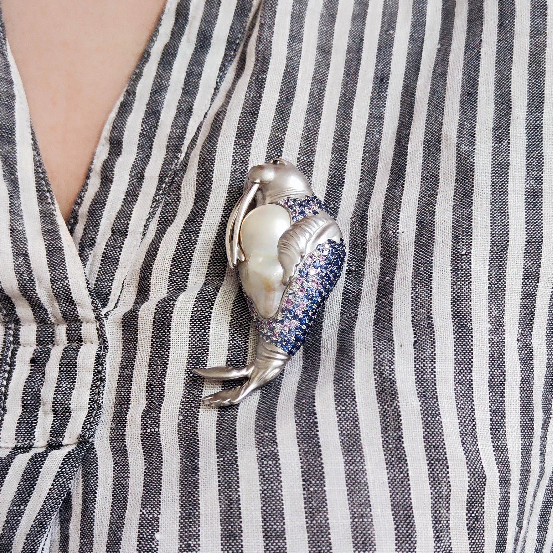 Pearl, Diamonds, Sapphires 18K White Gold Walrus Brooch, Brs 0287-0