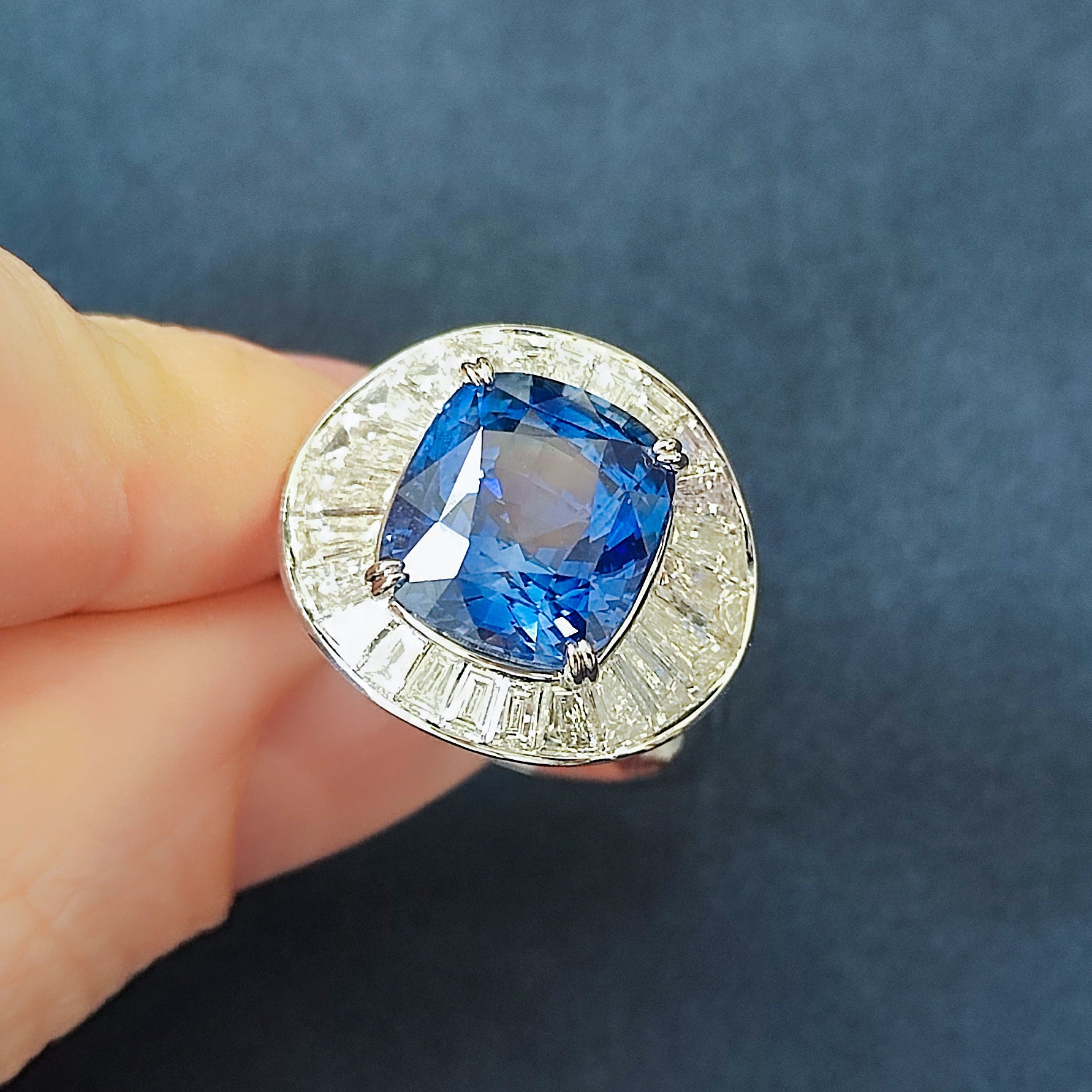 SSEF Certified Blue Sapphire, Diamonds 18K White Gold Ring, R 0219-1