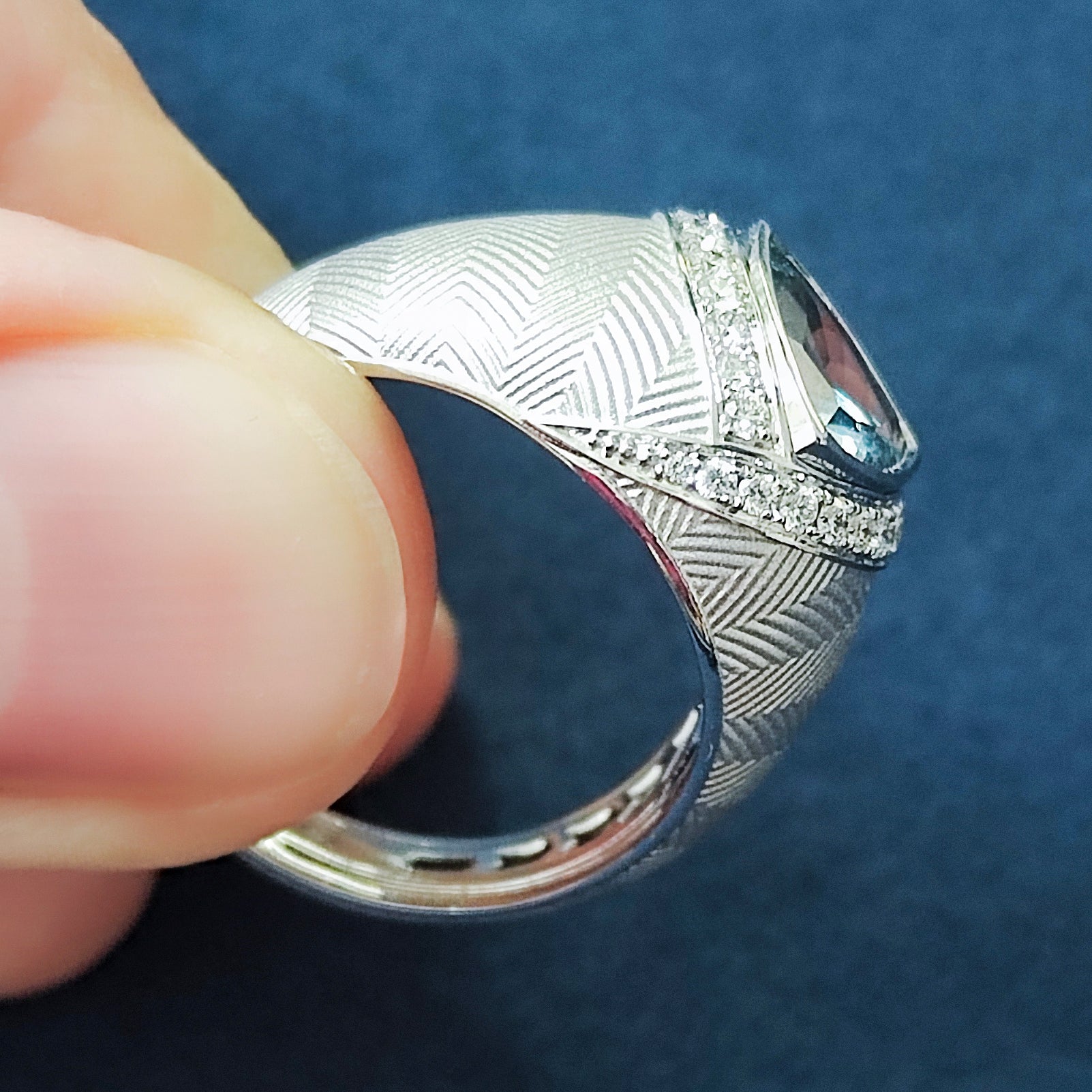 Aquamarine, Diamonds 18K White Gold Ring, R 0086-0