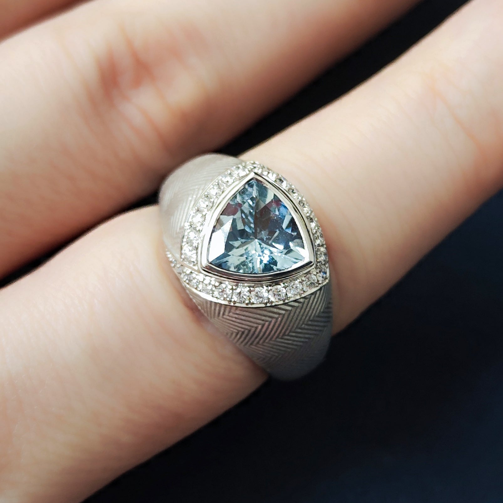 Aquamarine, Diamonds 18K White Gold Ring, R 0086-0