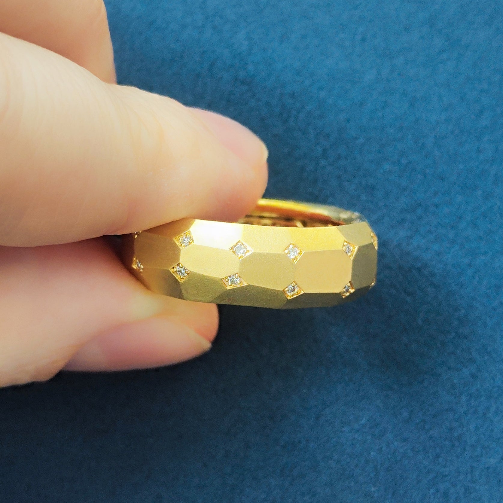 18K Yellow Gold, Diamonds Band Ring, R 0190-3