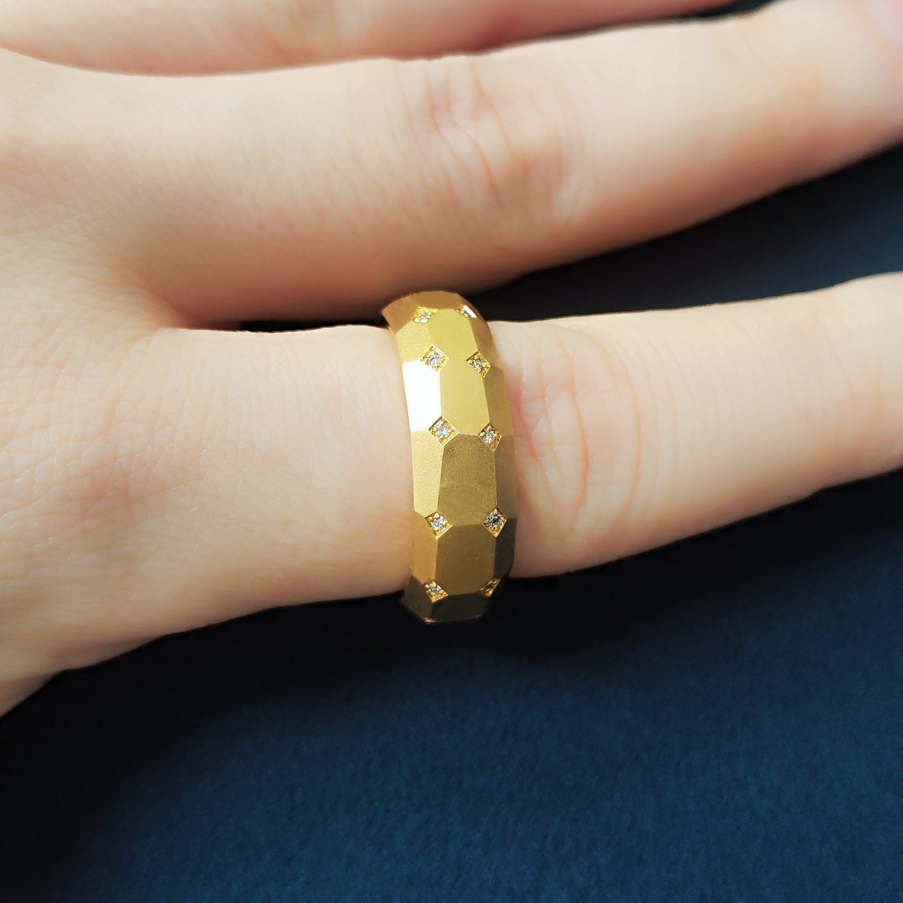 18K Yellow Gold, Diamonds Band Ring, R 0190-3
