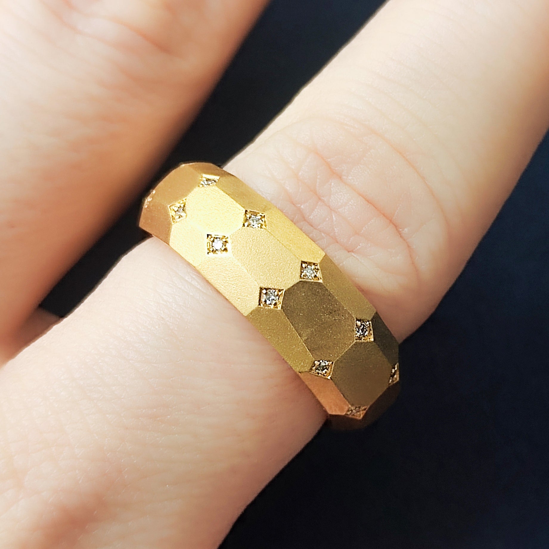 18K Yellow Gold, Diamonds Band Ring, R 0190-3