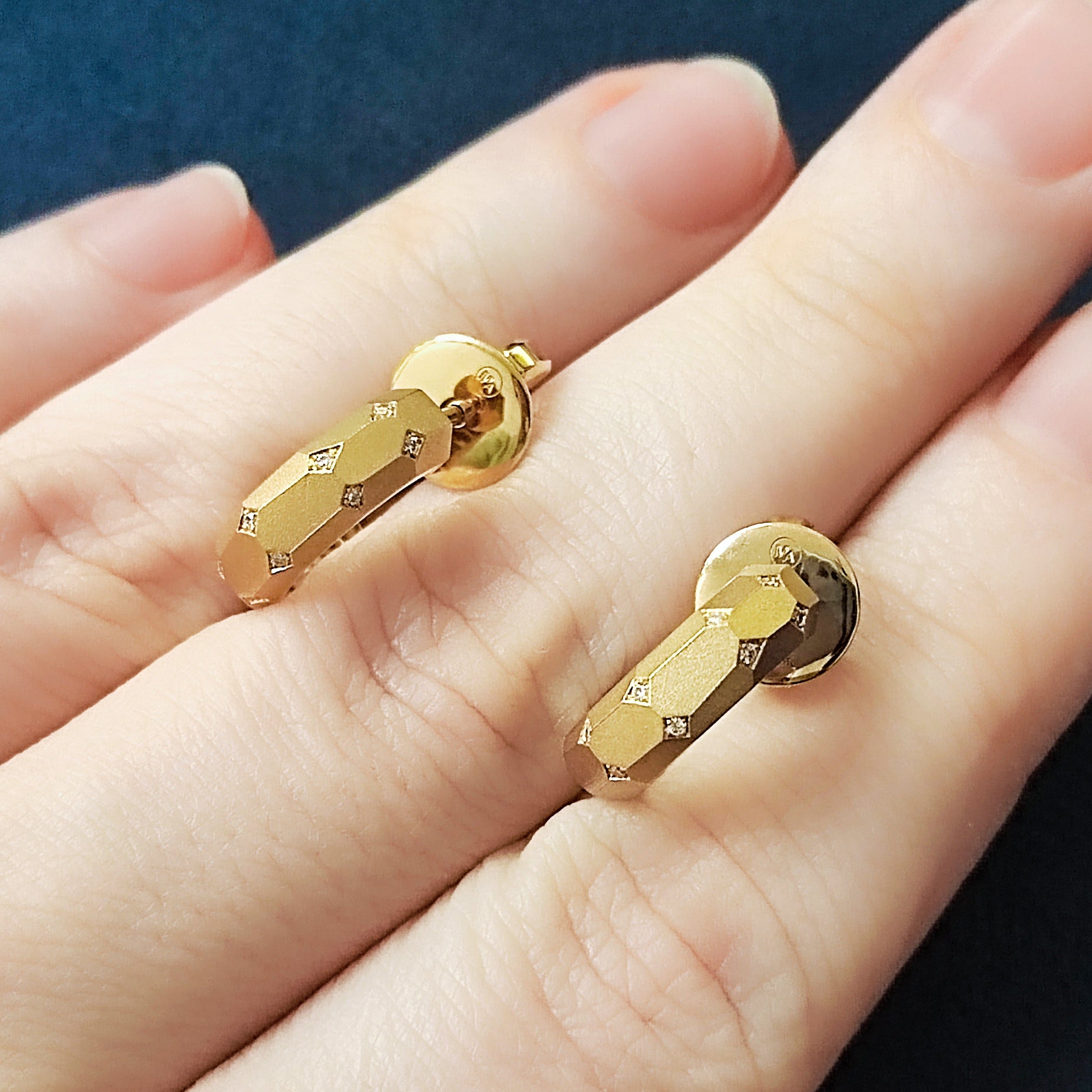 Diamonds 18K Yellow Gold Earrings, E 0190-2