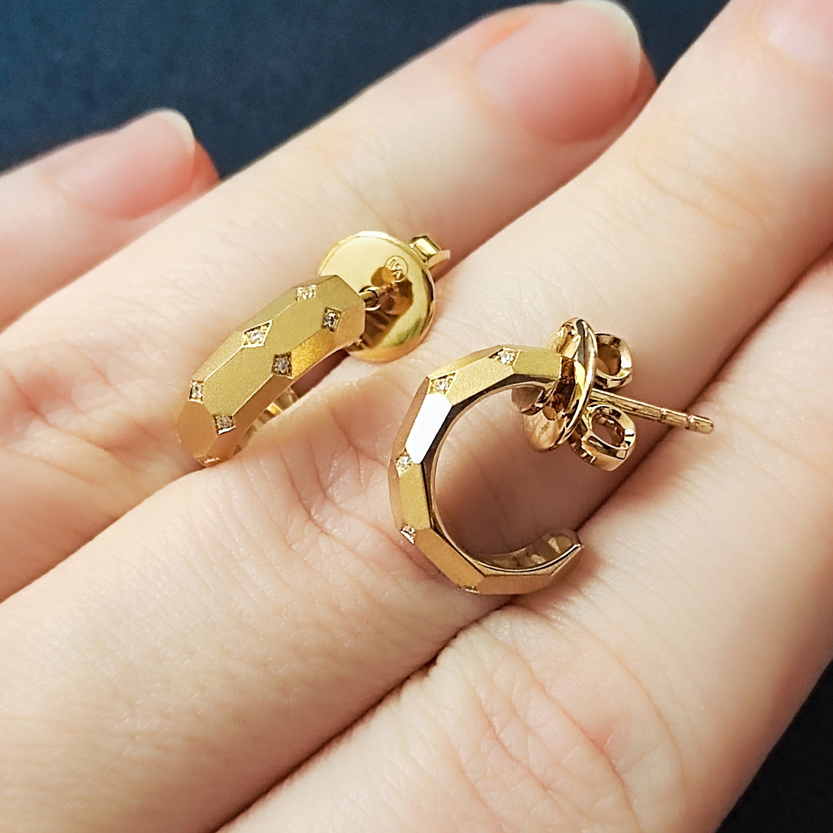 Diamonds 18K Yellow Gold Earrings, E 0190-2