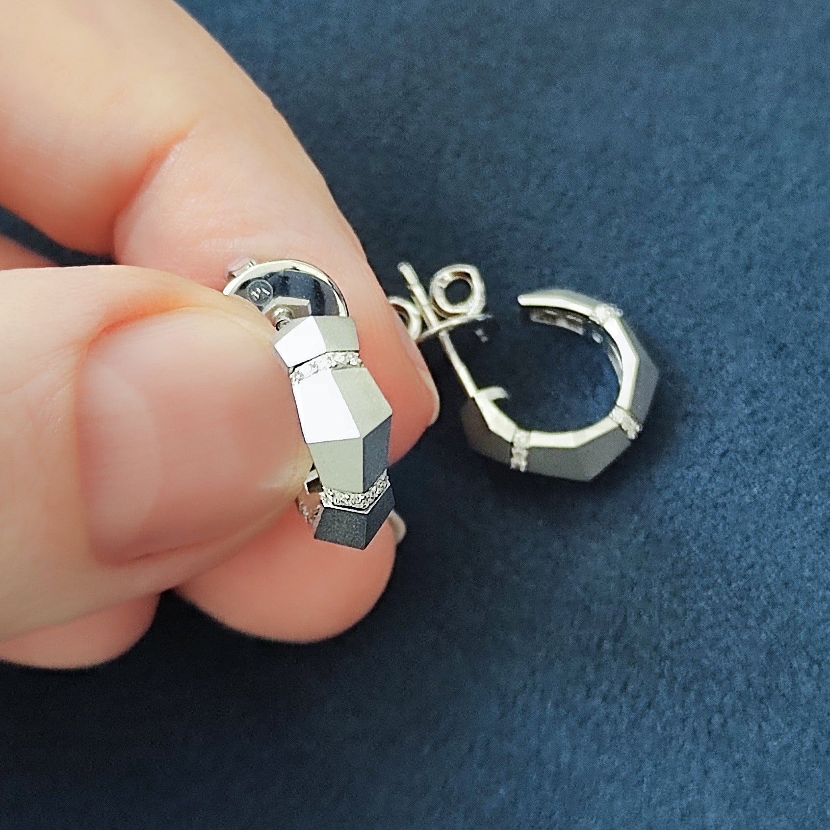 18K White Gold, Diamonds Earrings, E 0191-7