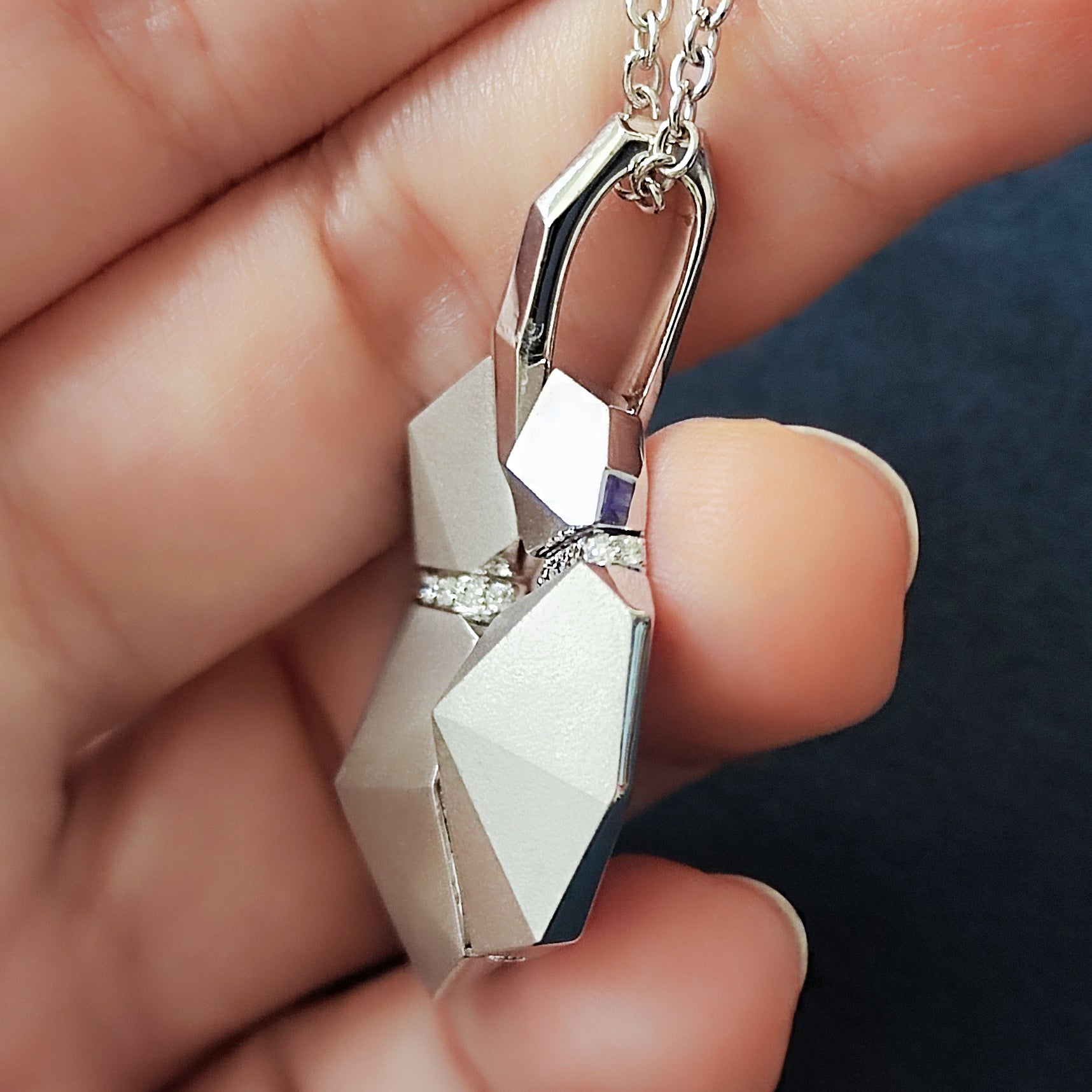 Diamonds 18K White Gold Pendant, P 0191-0