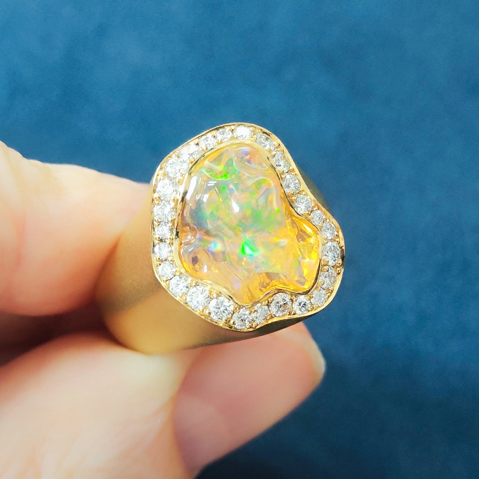 Mexican Fire Opal, Diamonds 18K Yellow Gold, Ring, R 0029-58/1