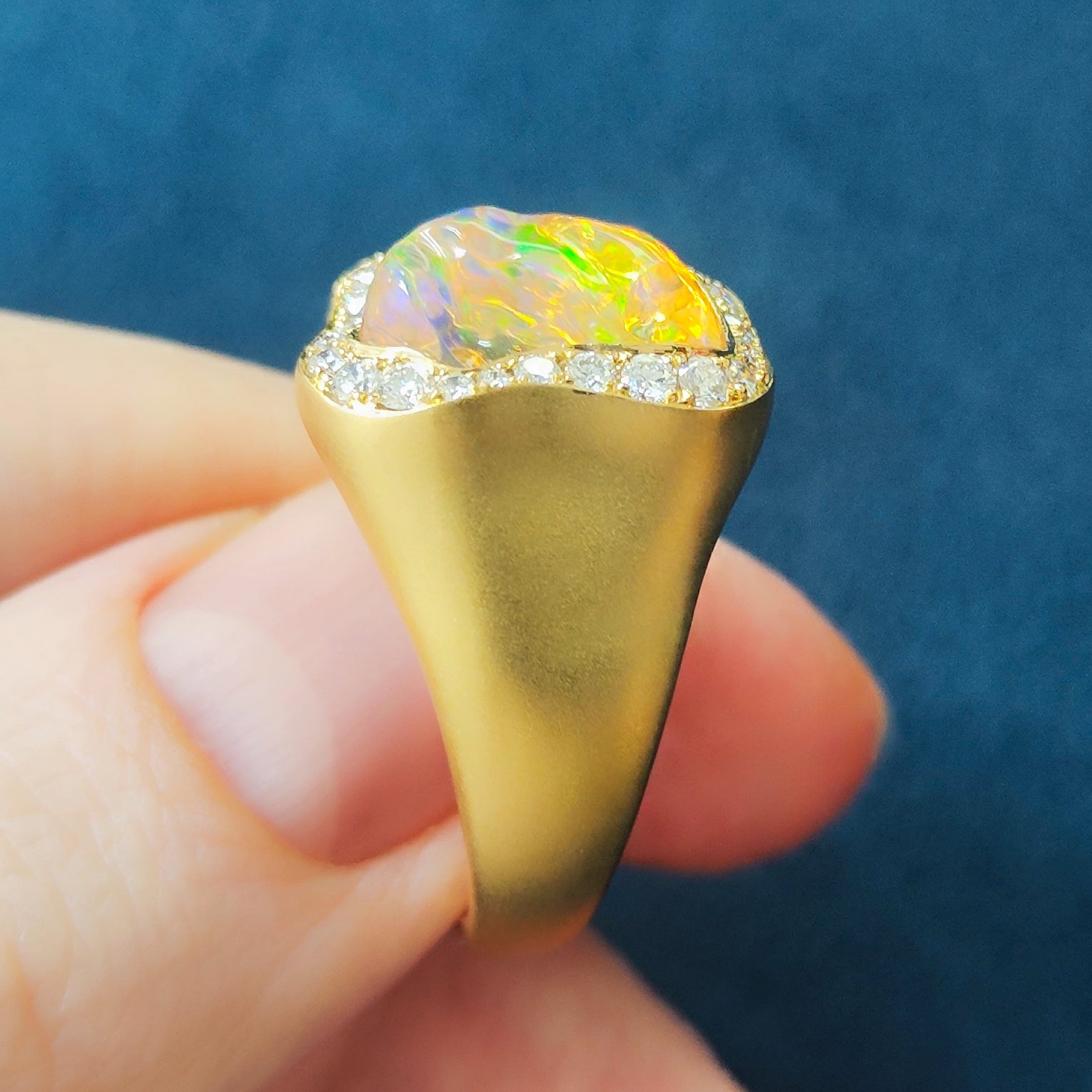Mexican Fire Opal, Diamonds 18K Yellow Gold, Ring, R 0029-58/1
