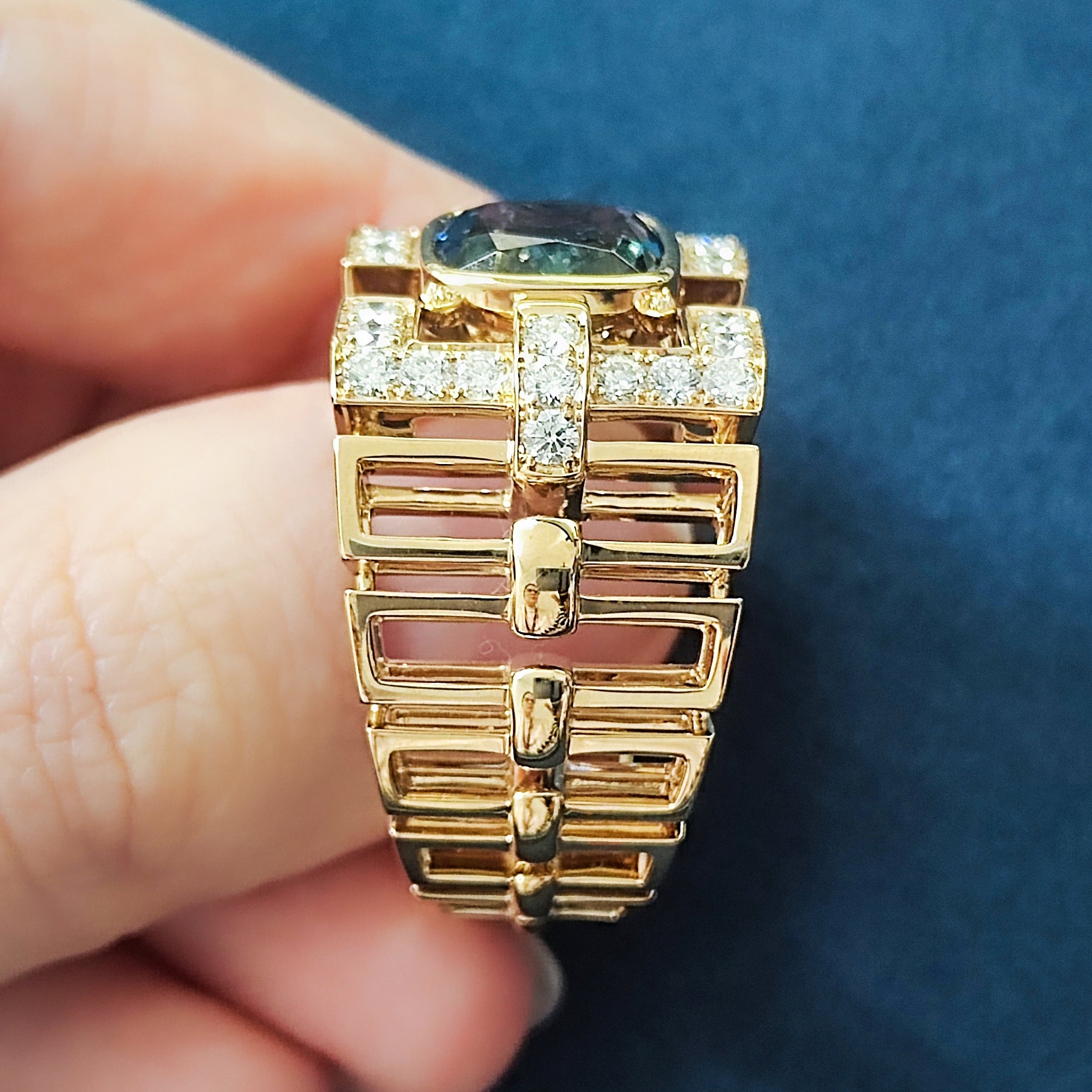 Tanzanite, Diamonds, 18K Yellow Gold, Men Ring, R 0273-0