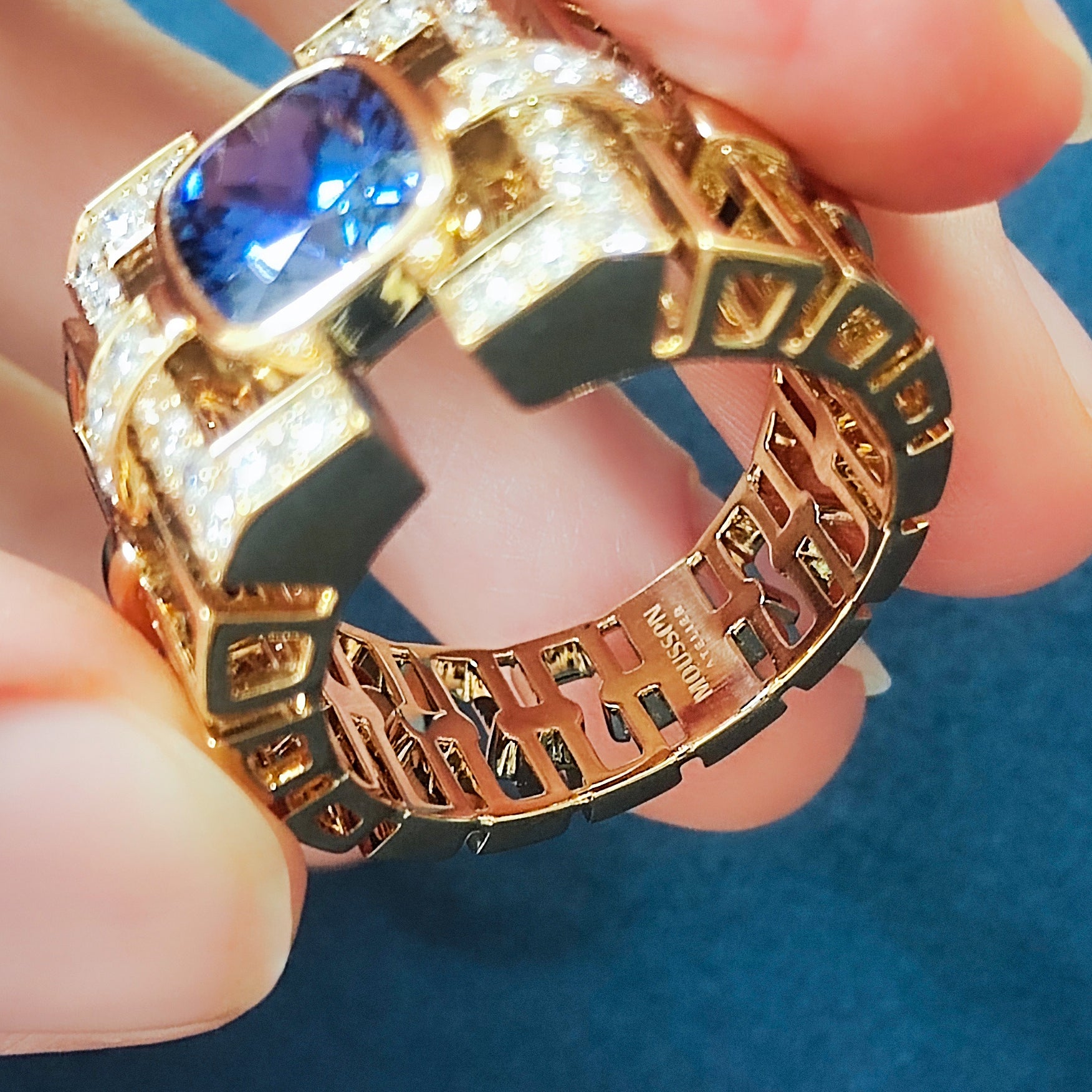 Tanzanite, Diamonds, 18K Yellow Gold, Men Ring, R 0273-0