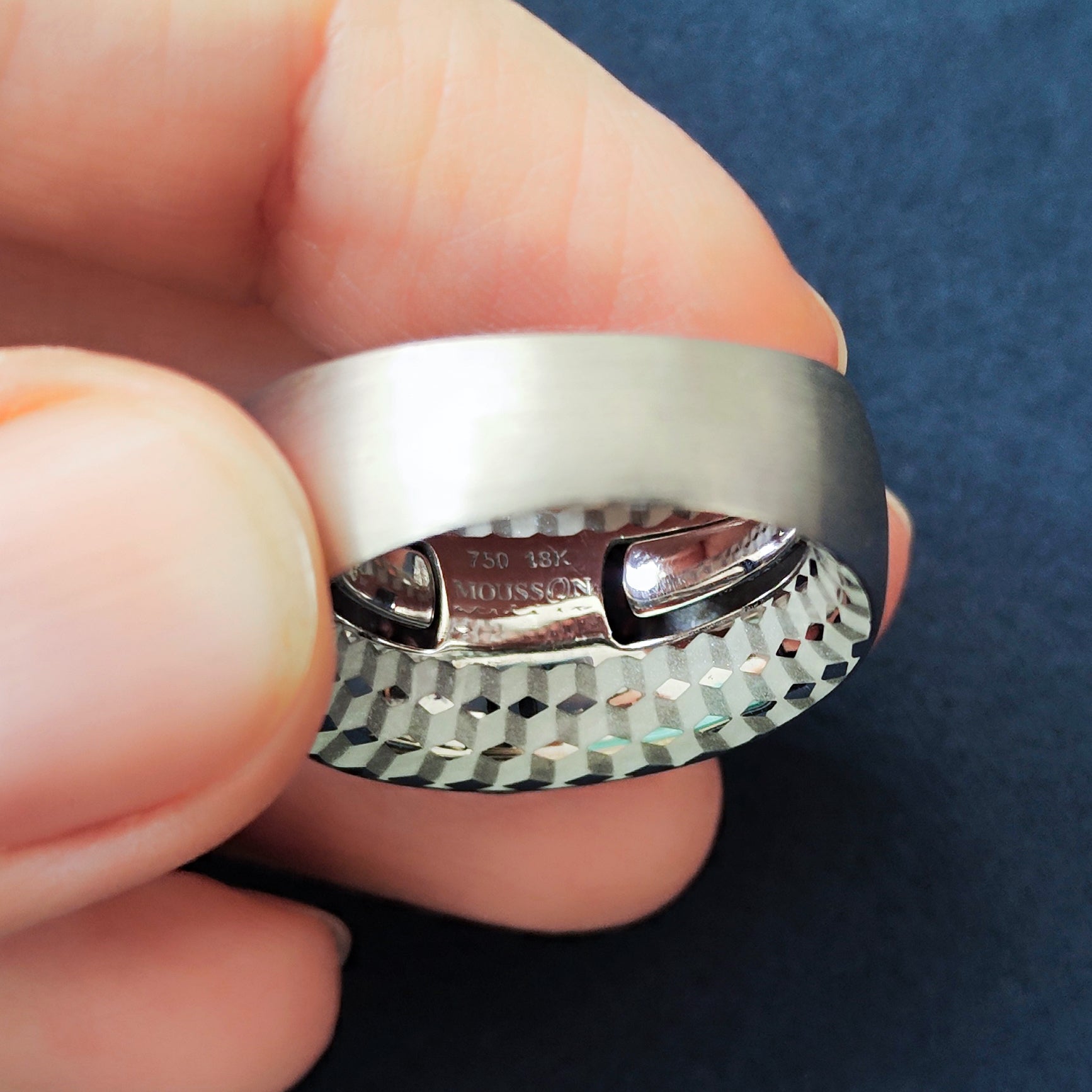 Diamonds, Enamel 18K White Gold Ring, R 0178-70