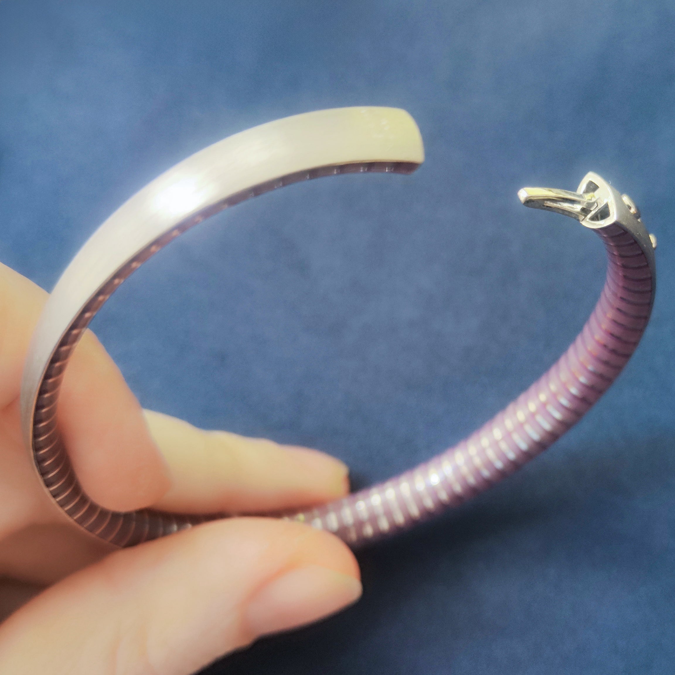 Enamel, 18K White Gold Bangle, Br 0177-41