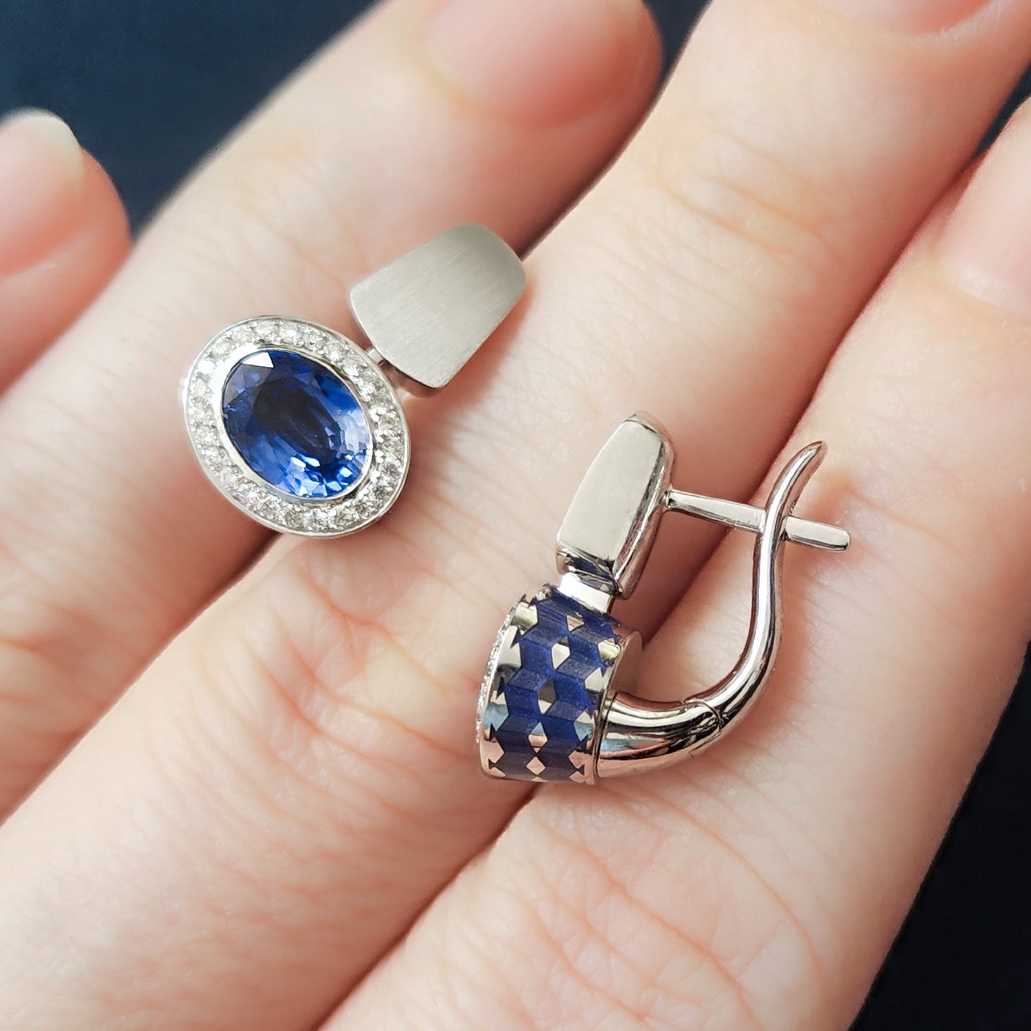 Enamel, Sapphire, Diamonds 18K White Gold Earrings, E 0177-70