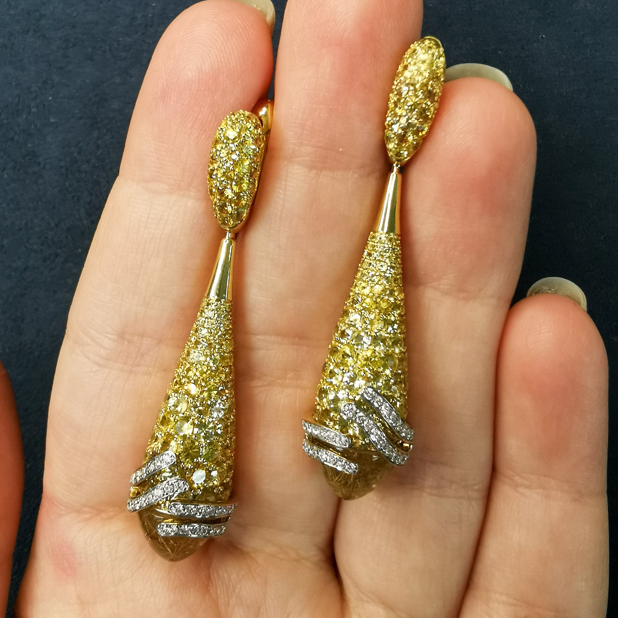 Rutilated Quartz, Yellow Sapphire, Diamonds 18 Karat Yellow Gold Earrings, E 0053-1