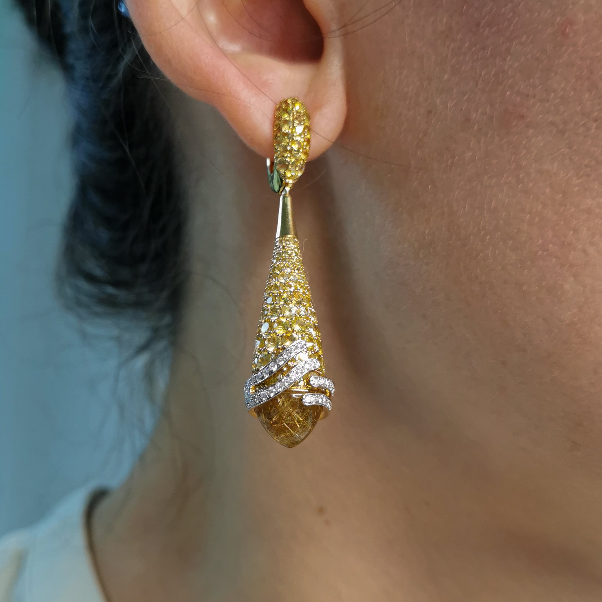 Rutilated Quartz, Yellow Sapphire, Diamonds 18 Karat Yellow Gold Earrings, E 0053-1