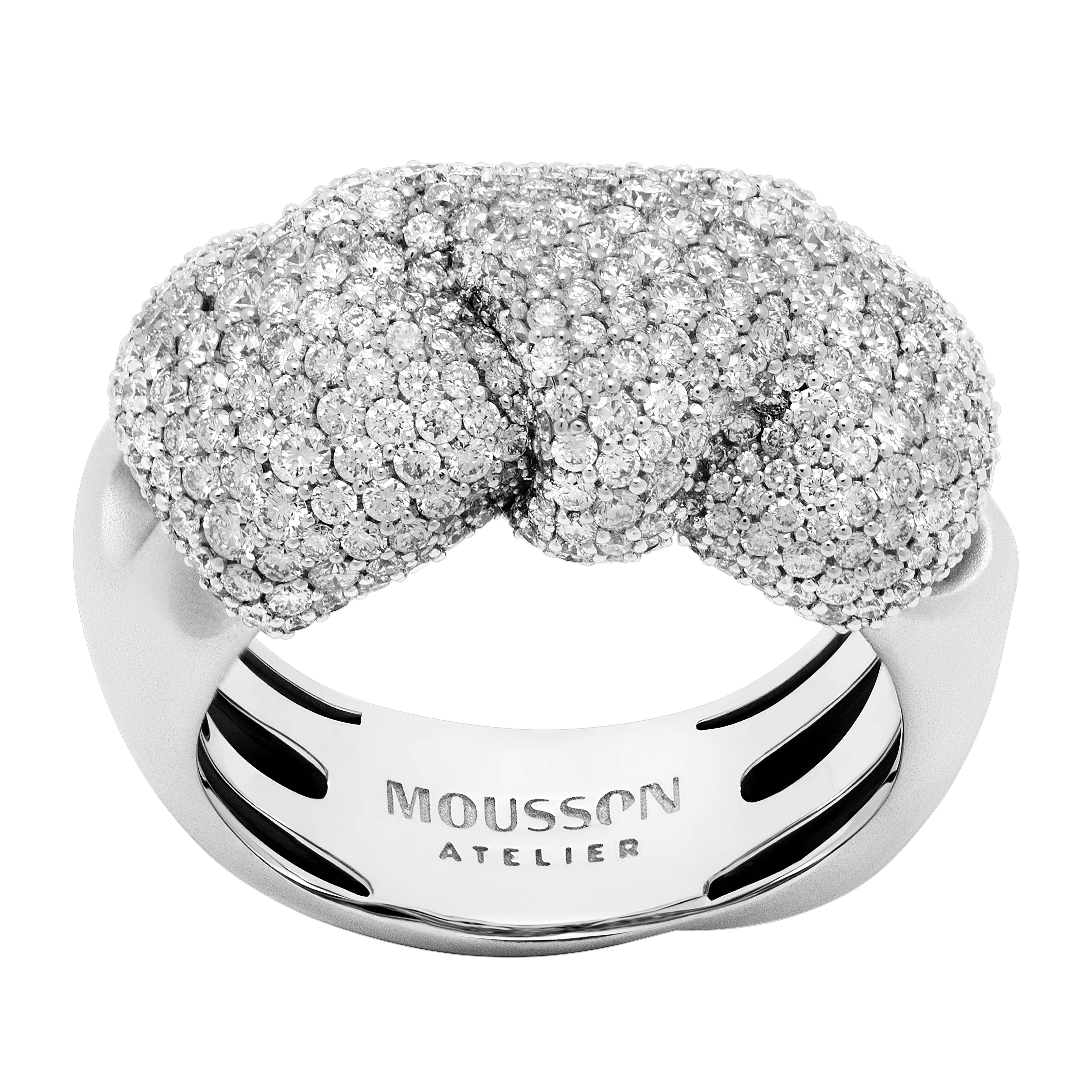 R 0132-3, 18K White Gold, Diamonds Ring