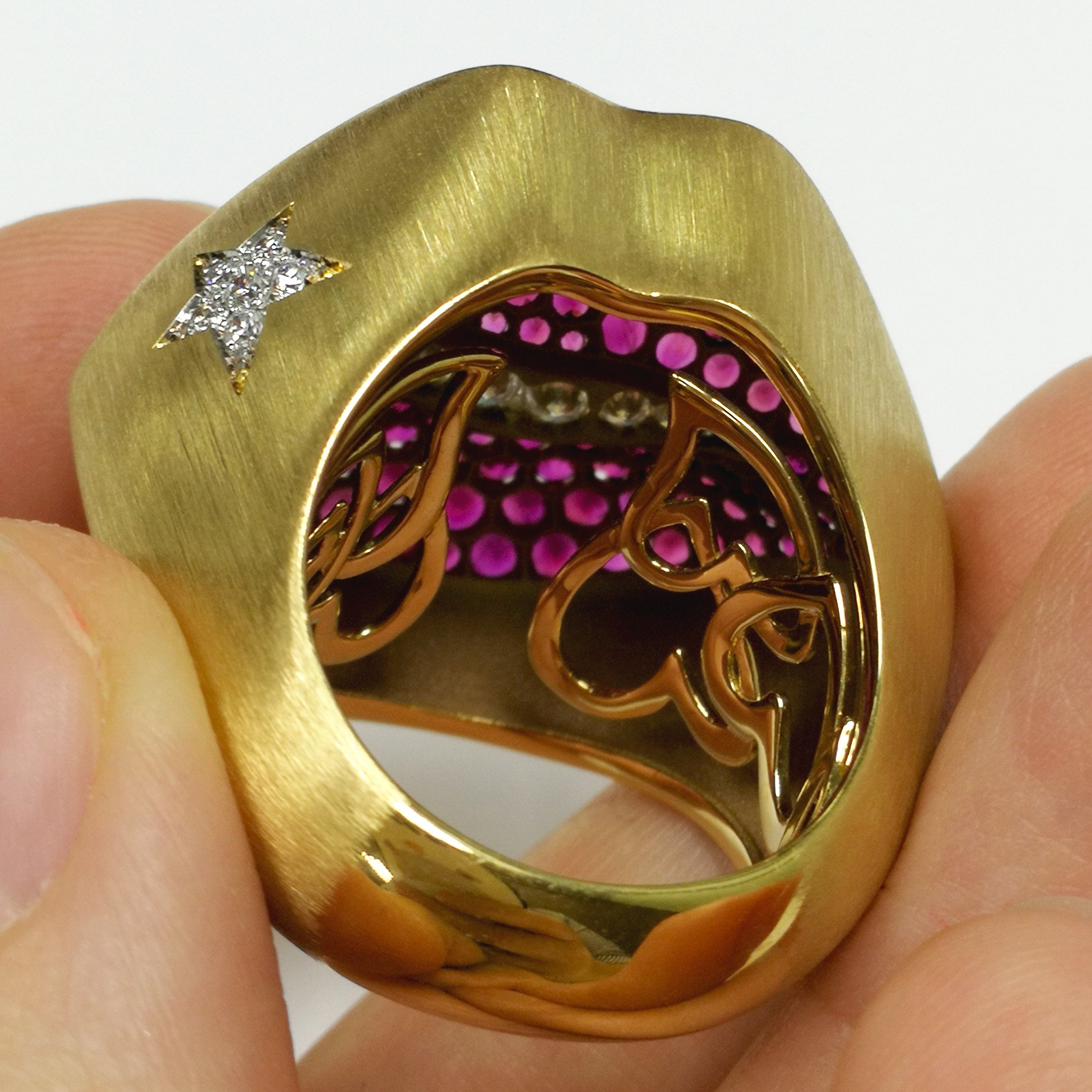 Ruby, Diamonds 18K Yellow Gold Ring, R 0077-2