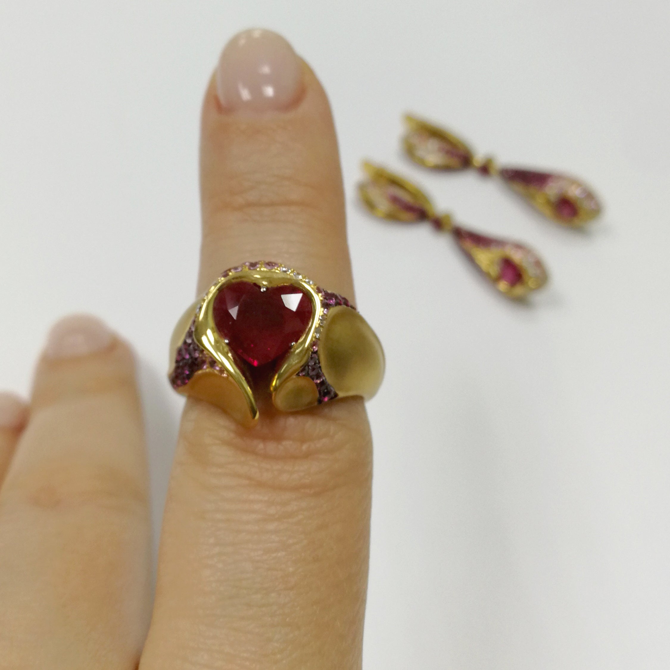 Ruby, Diamonds 18K Yellow Gold, Ring, R 0079-1/2