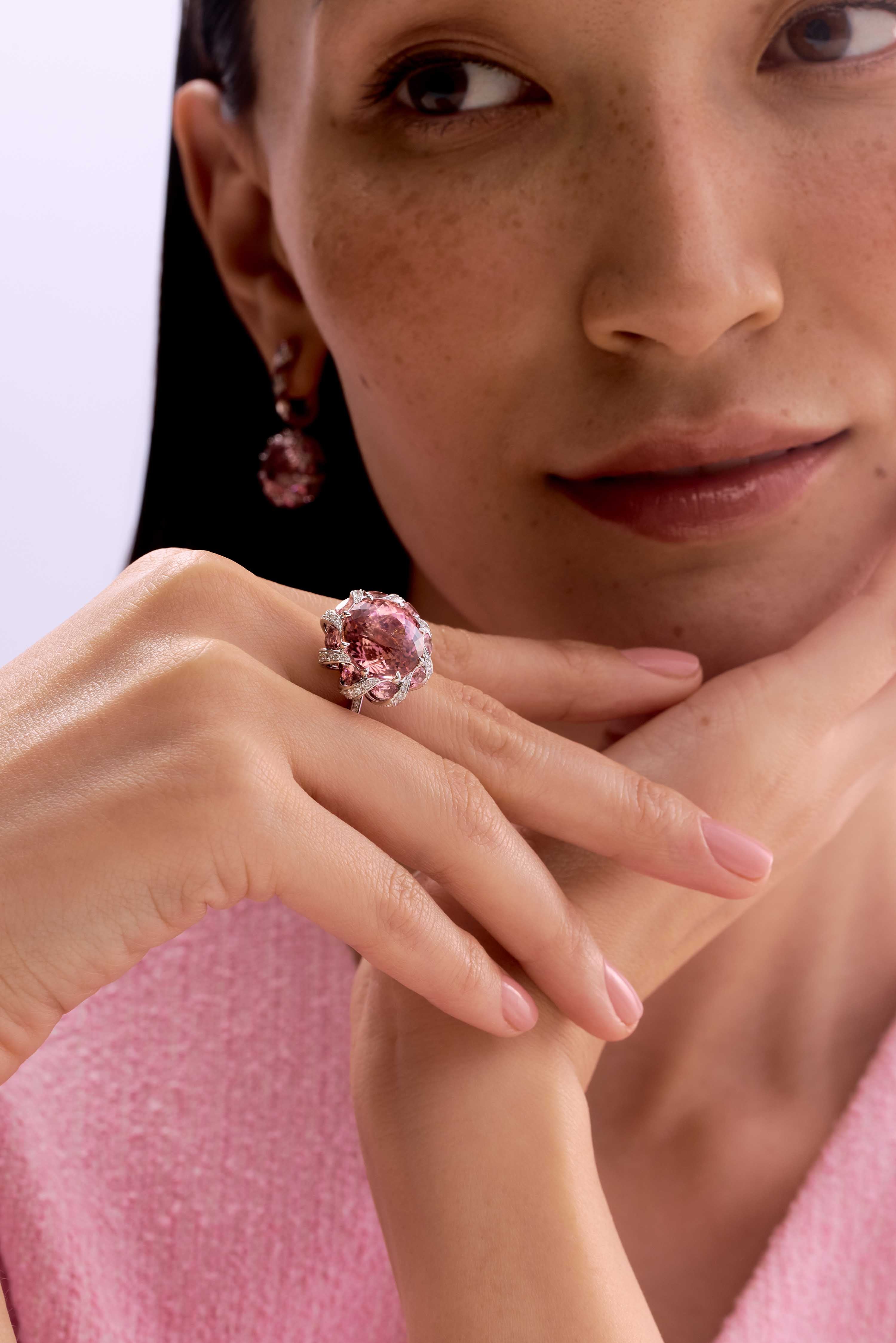 Pink Tourmaline, Enamel, Diamonds 18K White Gold Ring, R 0122-1