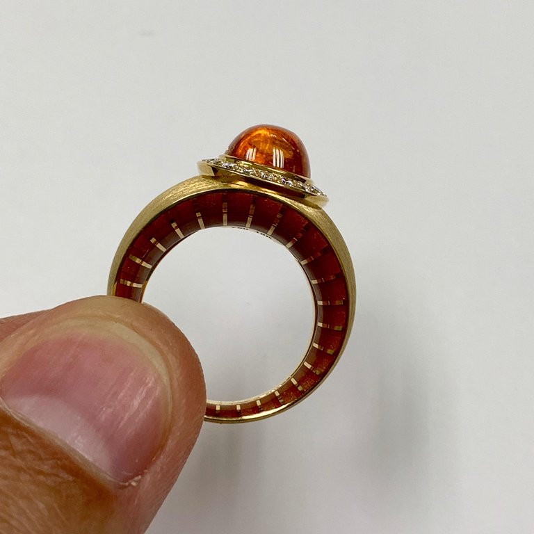 Enamel, Spessartine, Diamonds 18K Yellow Gold Ring, R 0176-71
