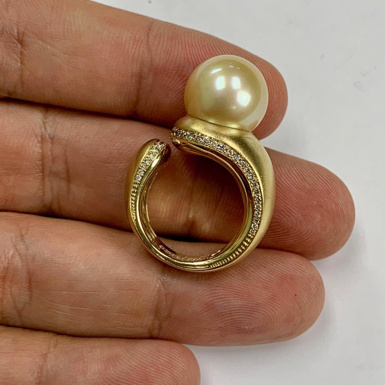 South Sea Pearl, Champagne Diamonds 18K Yellow Gold Ring, R 0216-0