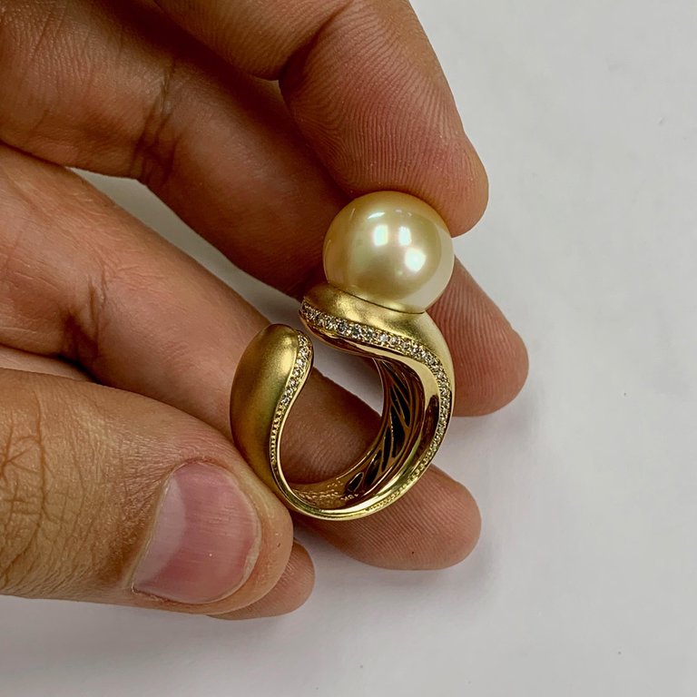 South Sea Pearl, Champagne Diamonds 18K Yellow Gold Ring, R 0216-0