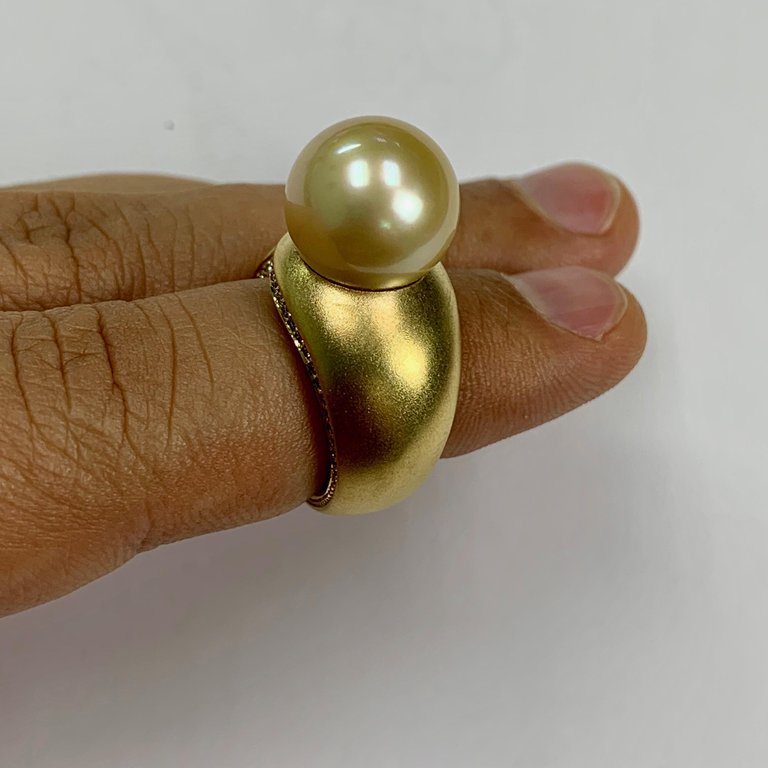 South Sea Pearl, Champagne Diamonds 18K Yellow Gold Ring, R 0216-0