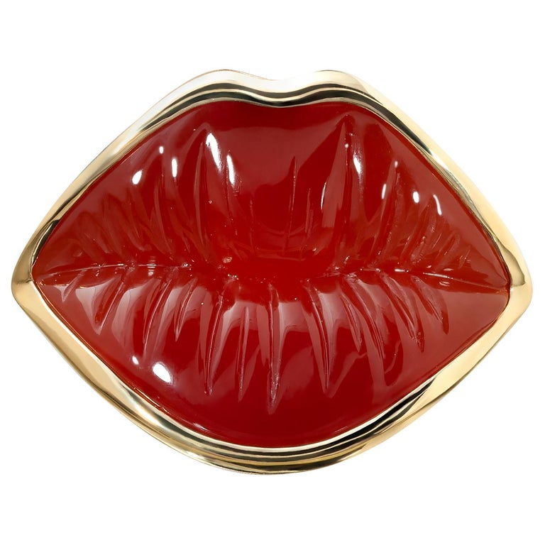 Carved Carnelian, Diamonds 18K Yellow Gold Ring, R 0077-1