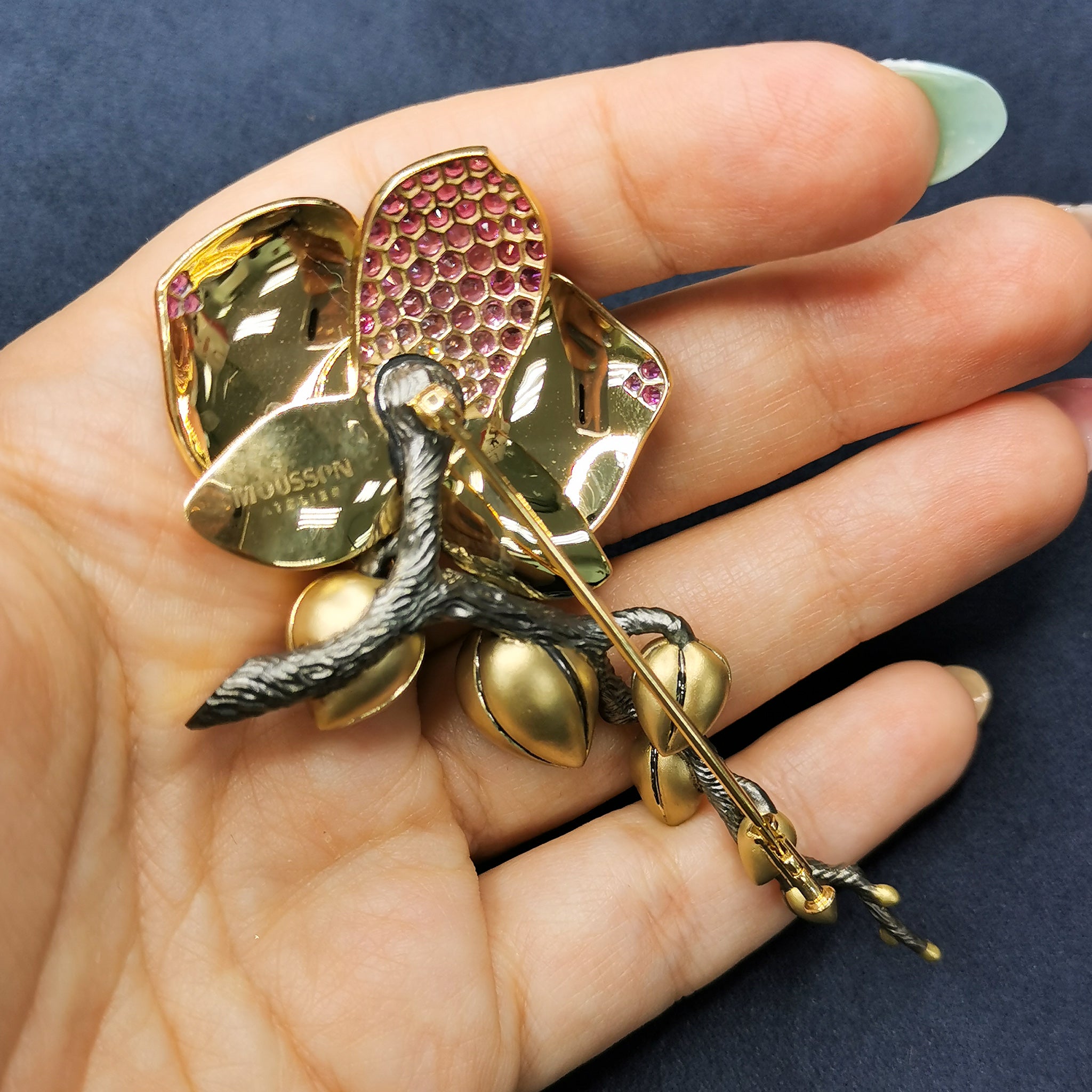 Enamel, Pink Sapphires, Diamonds 18K Yellow Gold Brooch, Brs 0275-2