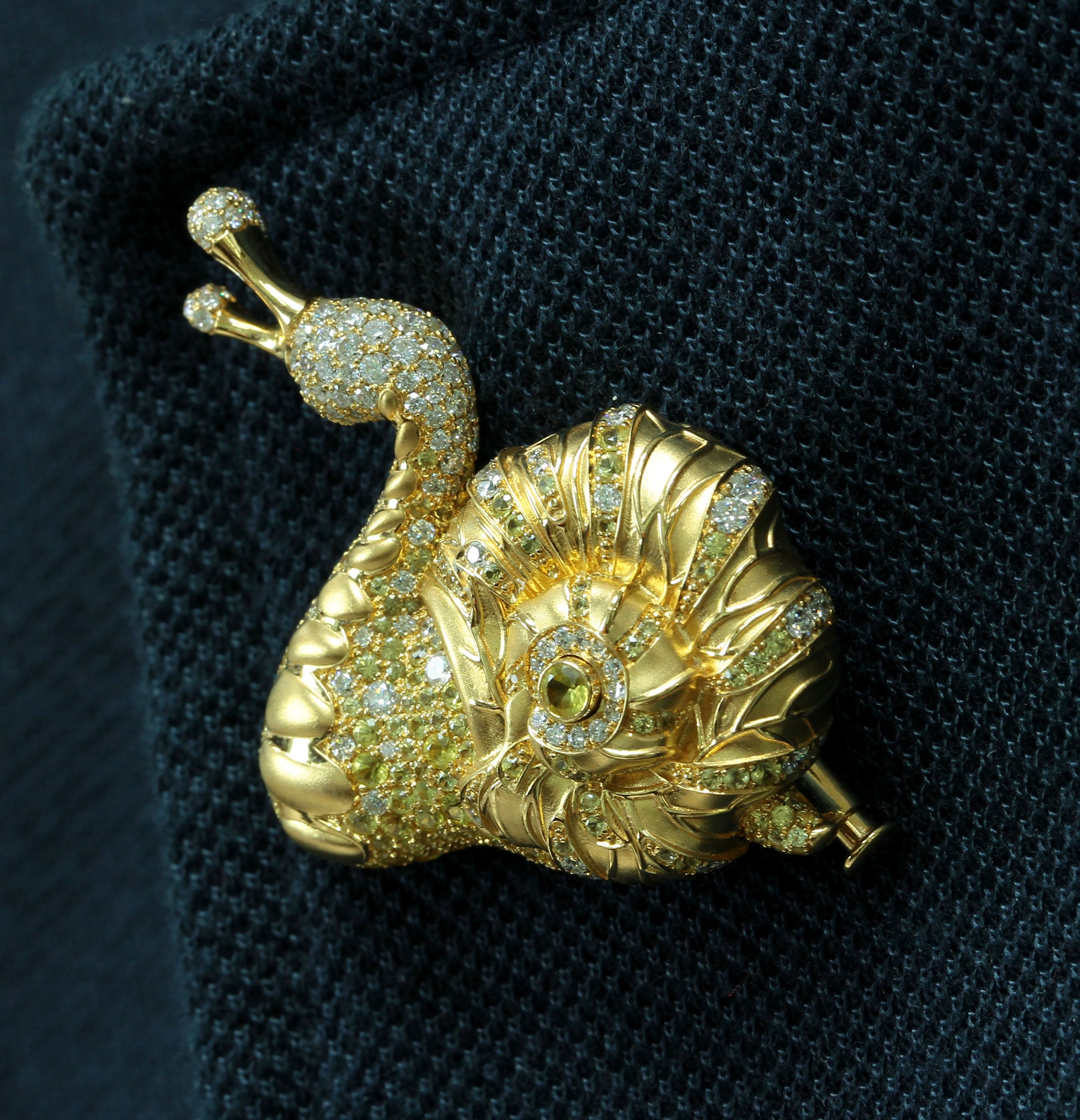 18K Yellow Gold, Yellow Sapphires, Diamonds Snail Brooch, Brs 0166-0