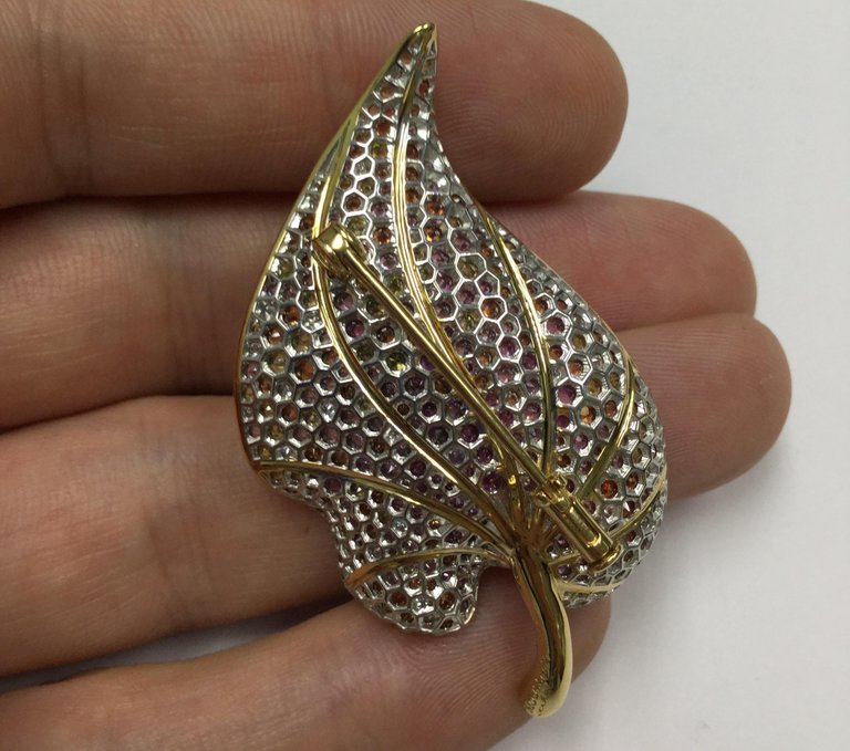 Brs 0179-0, 18K Yellow and White Gold, Multi-Color Sapphires, Diamonds Frog Brooch
